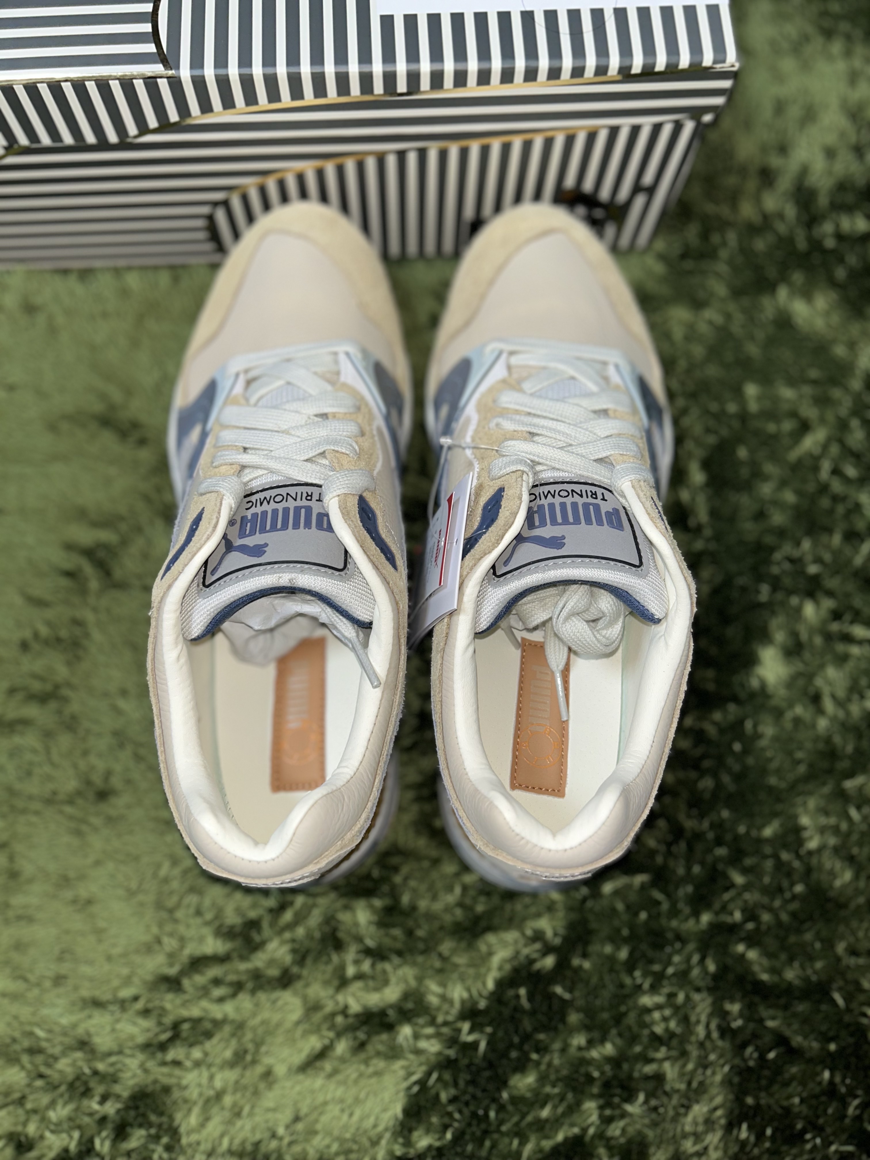 Puma x Rhuigi Trinomic XT-2 Sand Dune Concrete Gray 착용 스타일 - 3