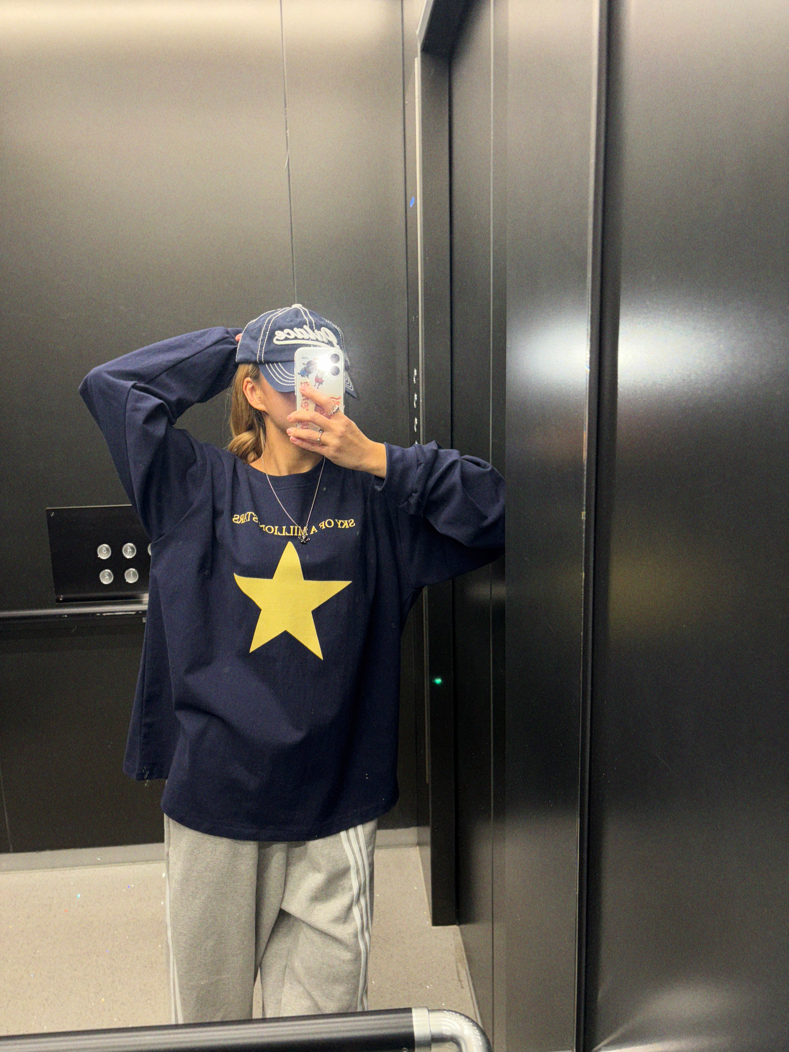 Palace Script 6-Panel Navy - 22SS 착용 스타일