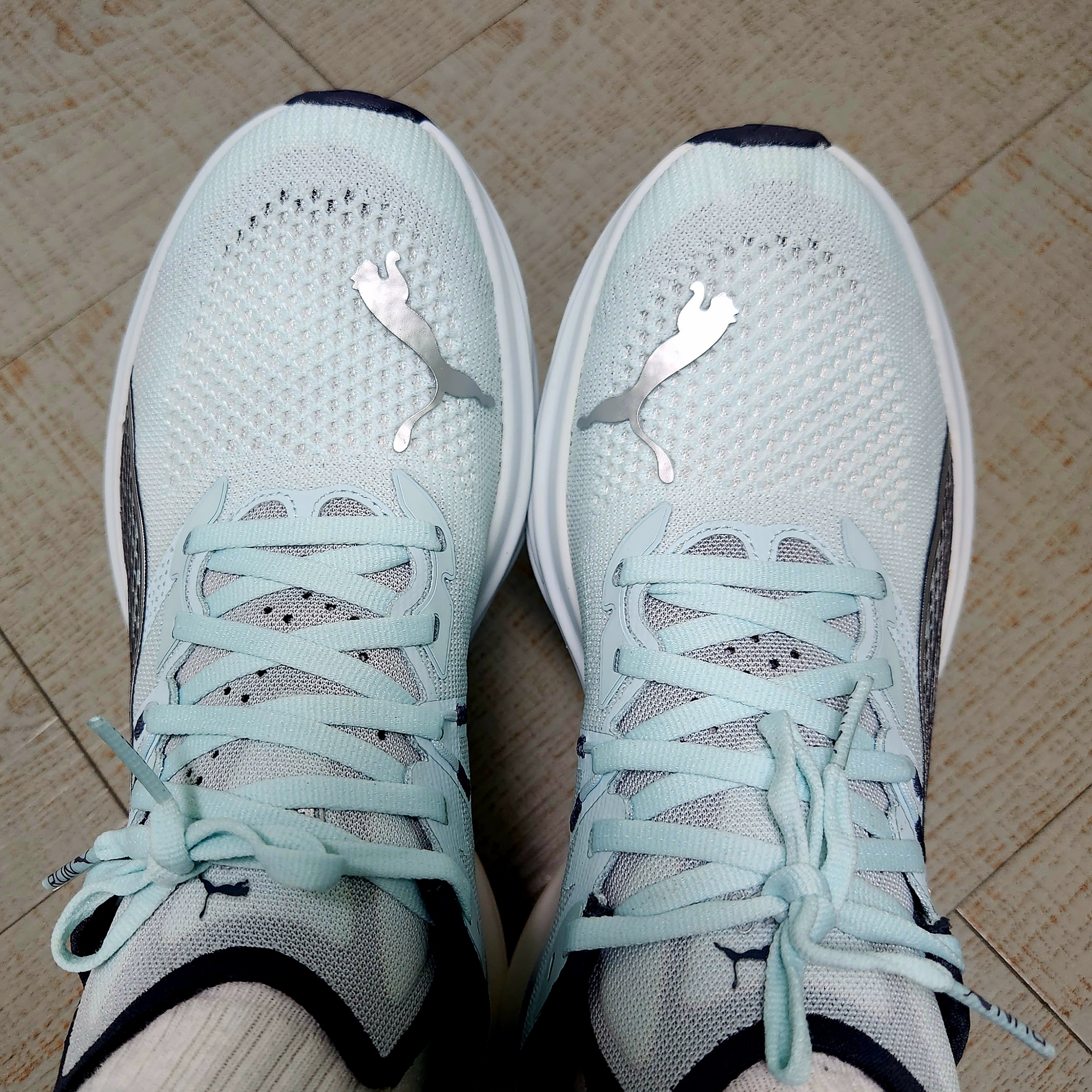 (W) Puma Deviate Nitro 3 Nitro Blue Galactic Gray 착용 스타일