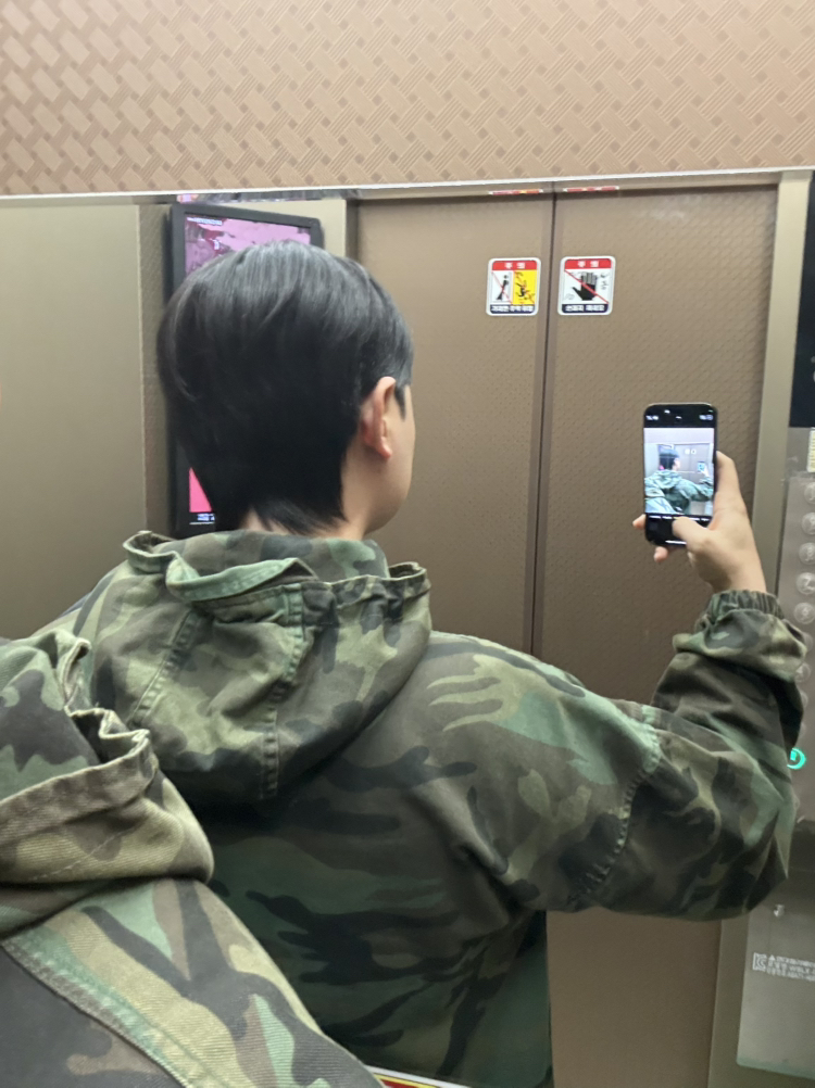 KREAM 프로필 이미지