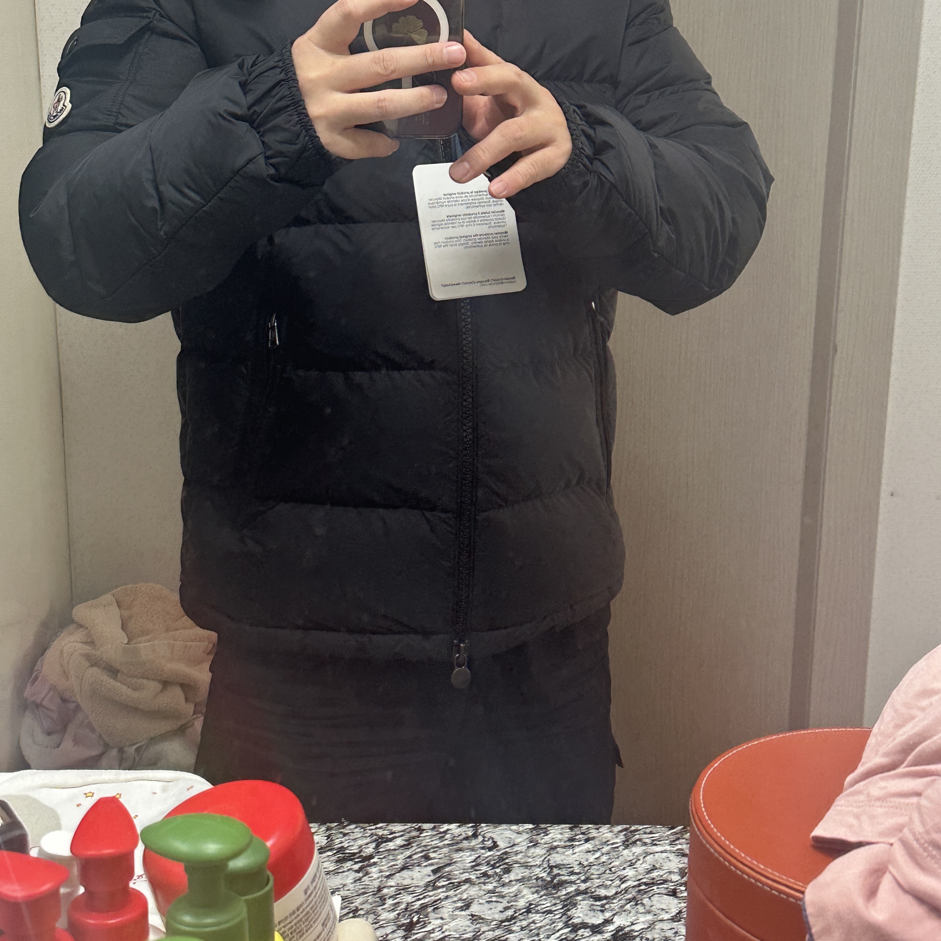 Moncler Mayaf Short Down Jacket Black - 24FW 착용 스타일 - 2