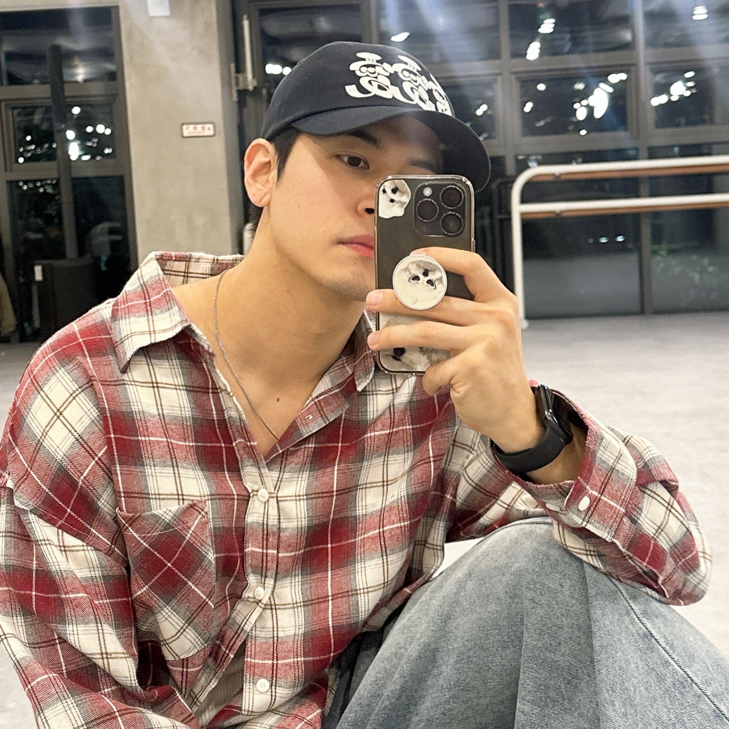 LUVLUVLUV SV The Most Basic Baseball Cap Navy 착용 스타일 - 2