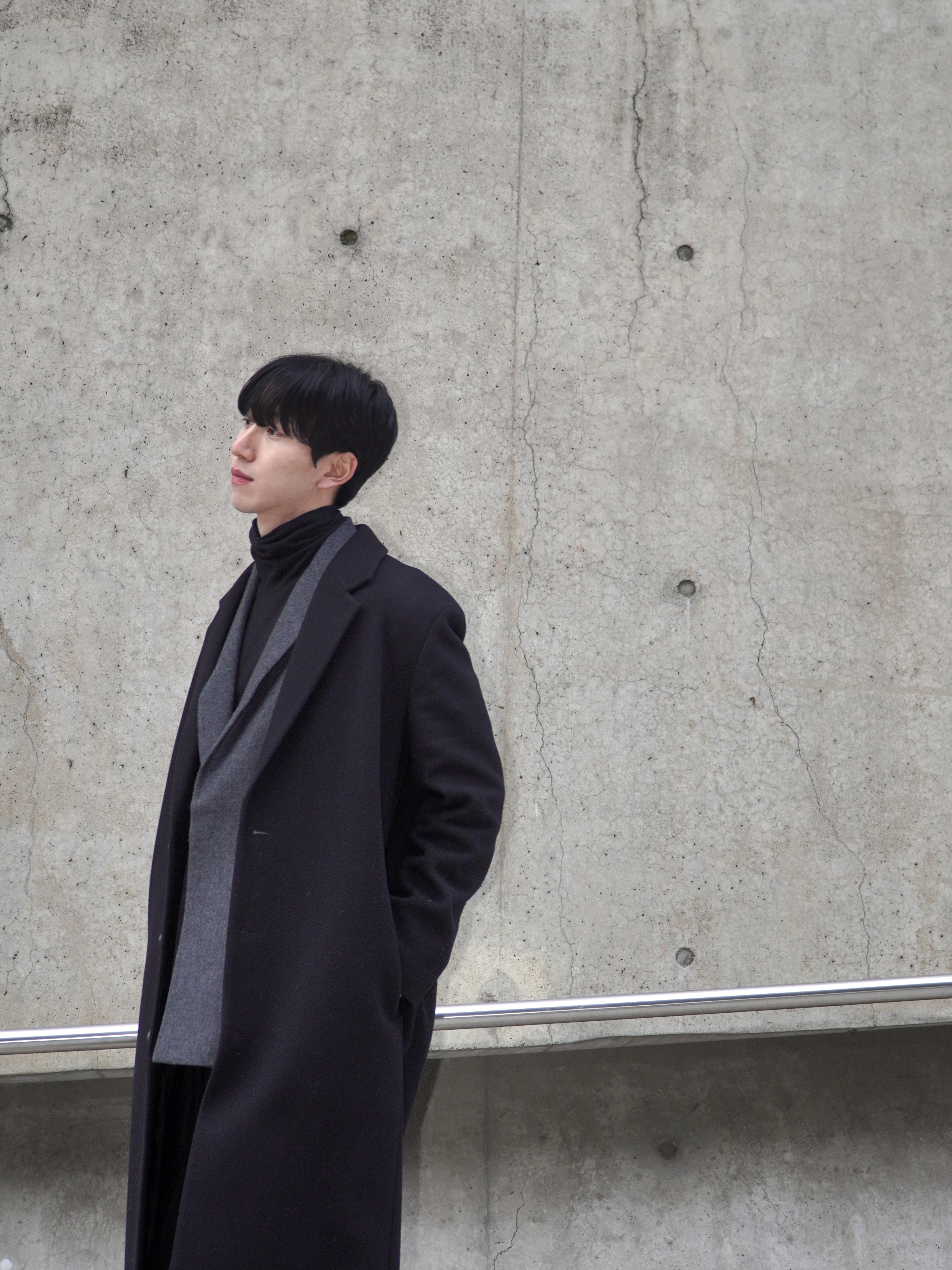 Pemont Square Black 착용 스타일 - 1