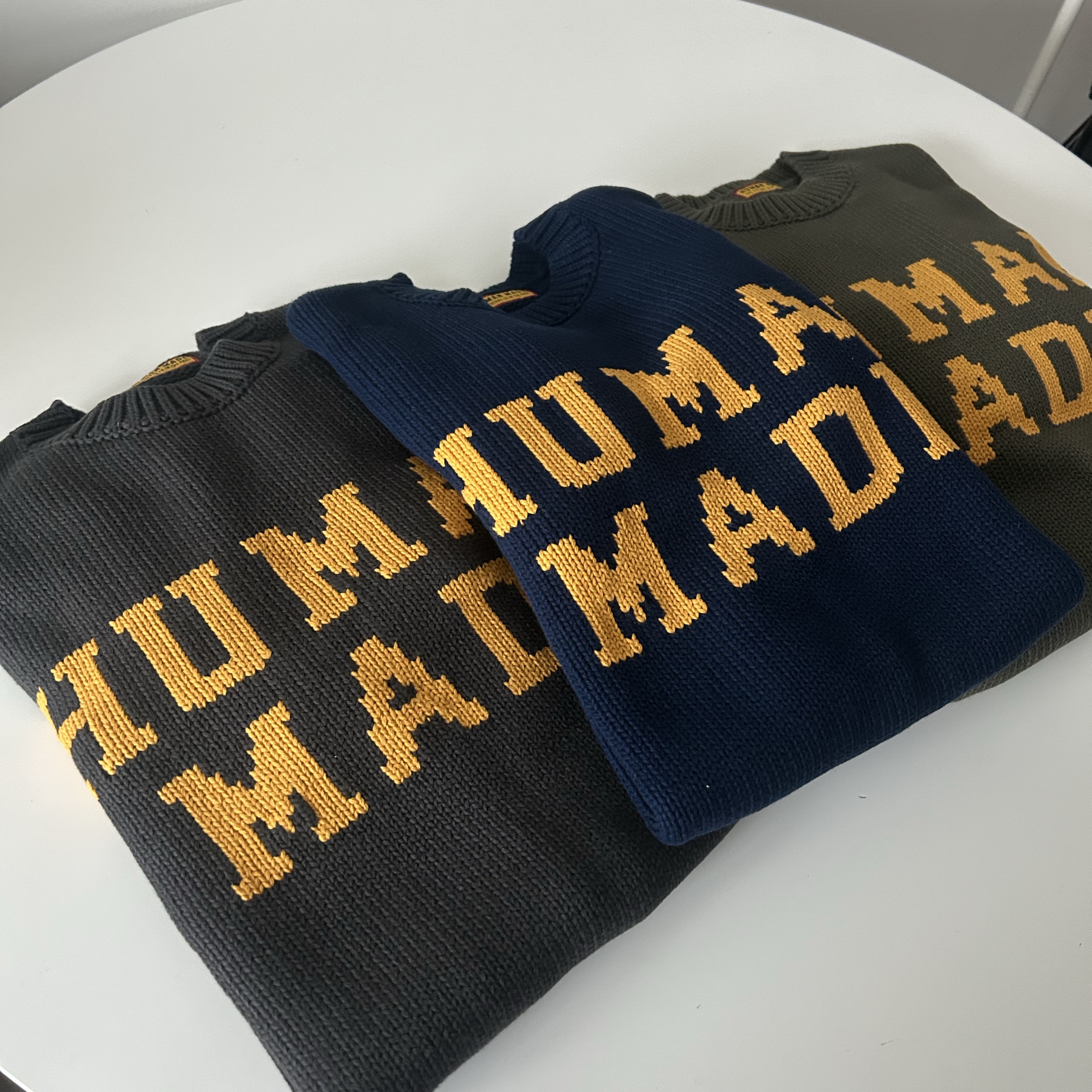 Human Made Low Gauge Knit Sweater Charcoal 착용 스타일 - 2