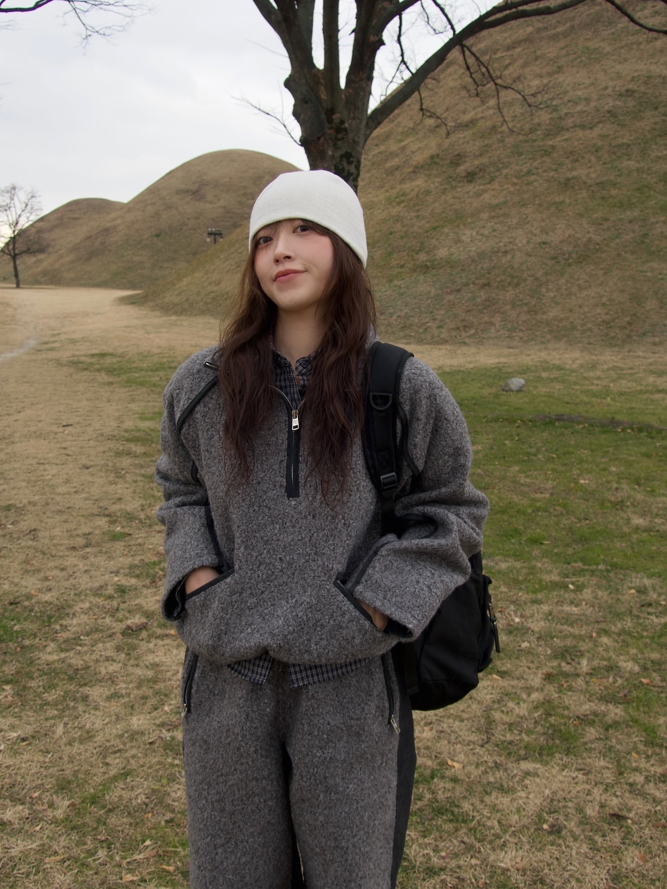 BLR Curved Logo Beanie Black, BLR Curved Logo Beanie Ivory 착용 스타일