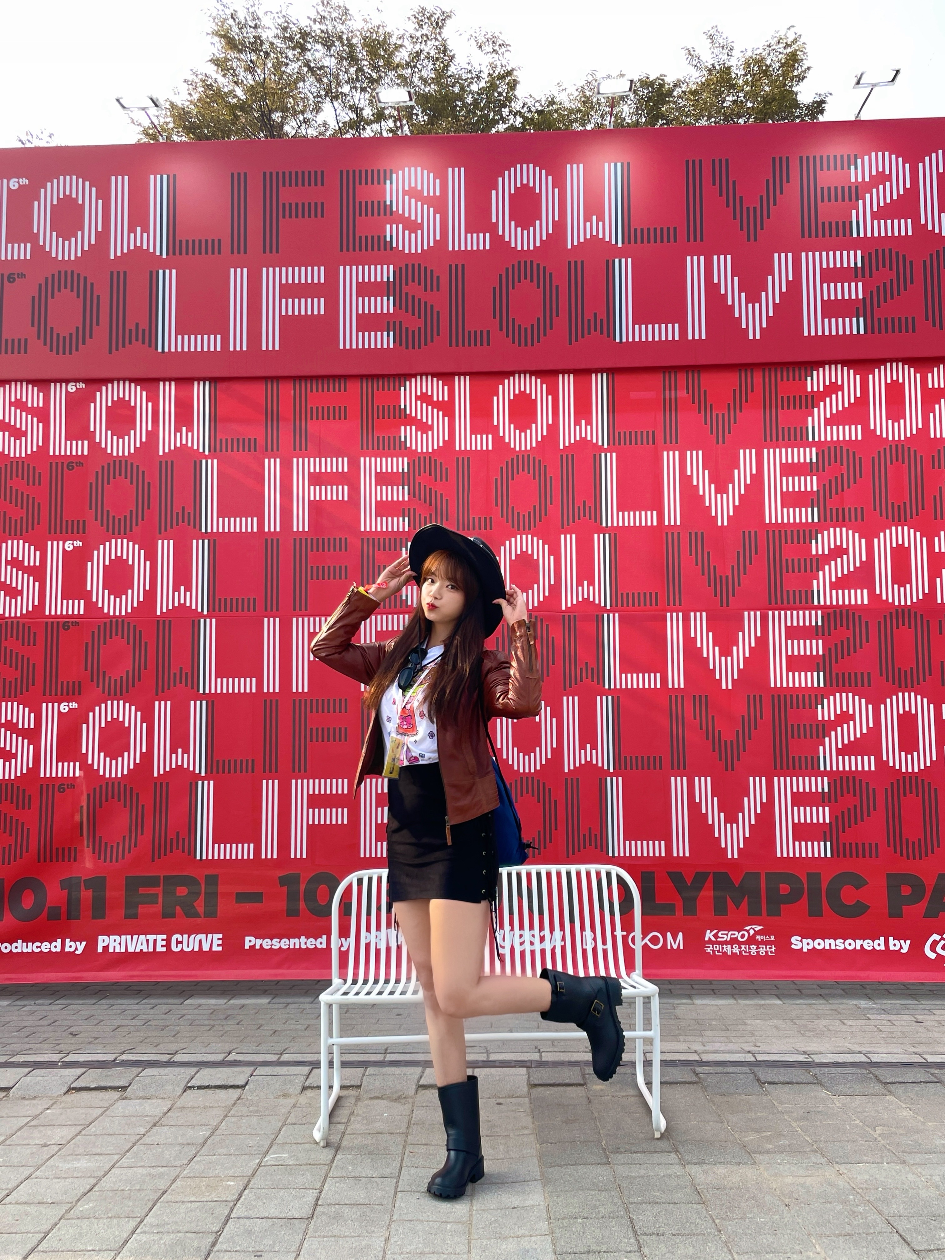 Silica Gel x Beaker SSS Mesh Pocket Gym Sack Blue, (W) Soulpussycat Soulgirl Loves Music T-Shirt No. 1 White 착용 스타일 - 3