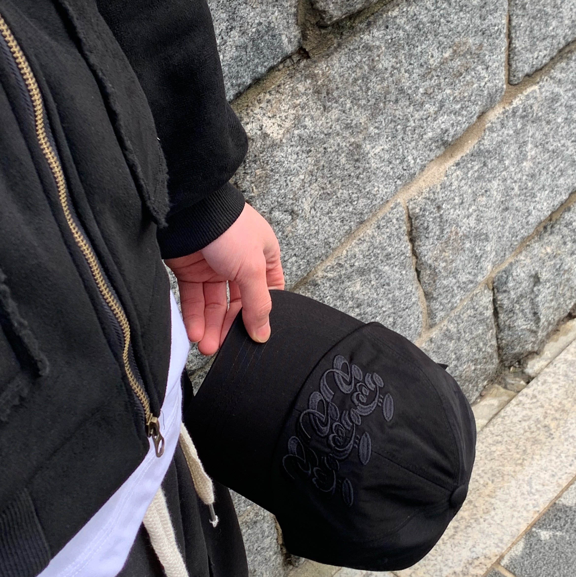 LUVLUVLUV SV The Most Basic Baseball Cap Black 착용 스타일 - 10