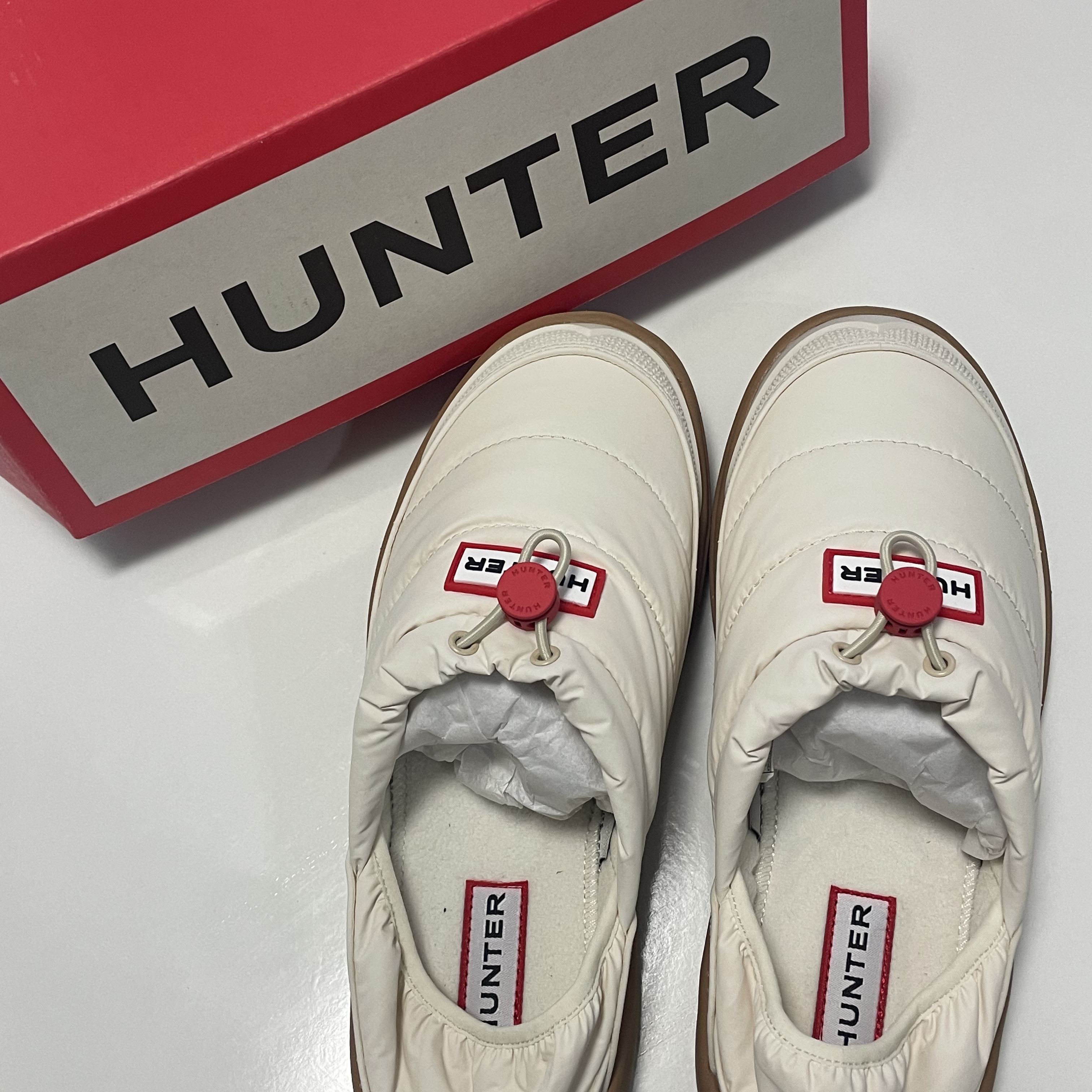 (W) Hunter In Out Insulated Slipper White Willow Gum 착용 스타일 - 2