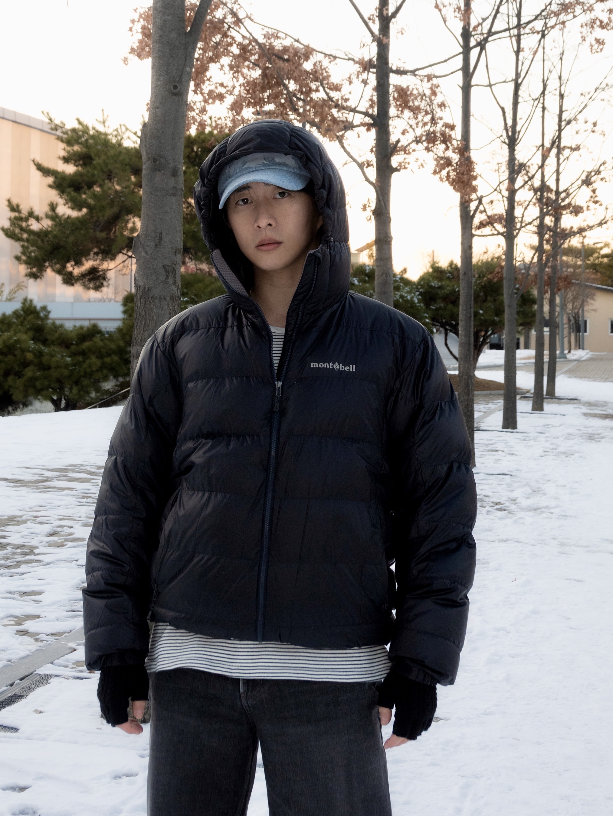 Montbell Alpine Down Parka Black, Asics Gel-Quantum Kinetic Mid Grey Pure Silver 착용 스타일 - 1