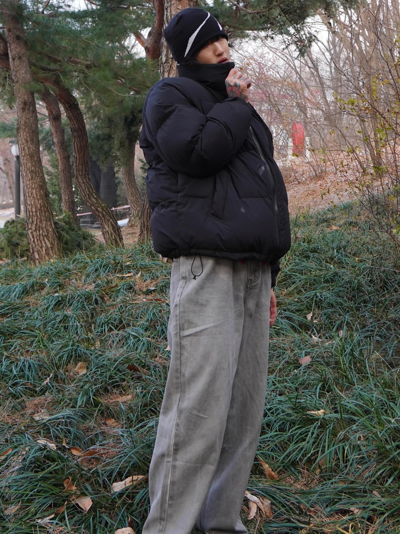BLR Curved Logo Beanie Black, BLR Curved Logo Beanie Ivory 착용 스타일