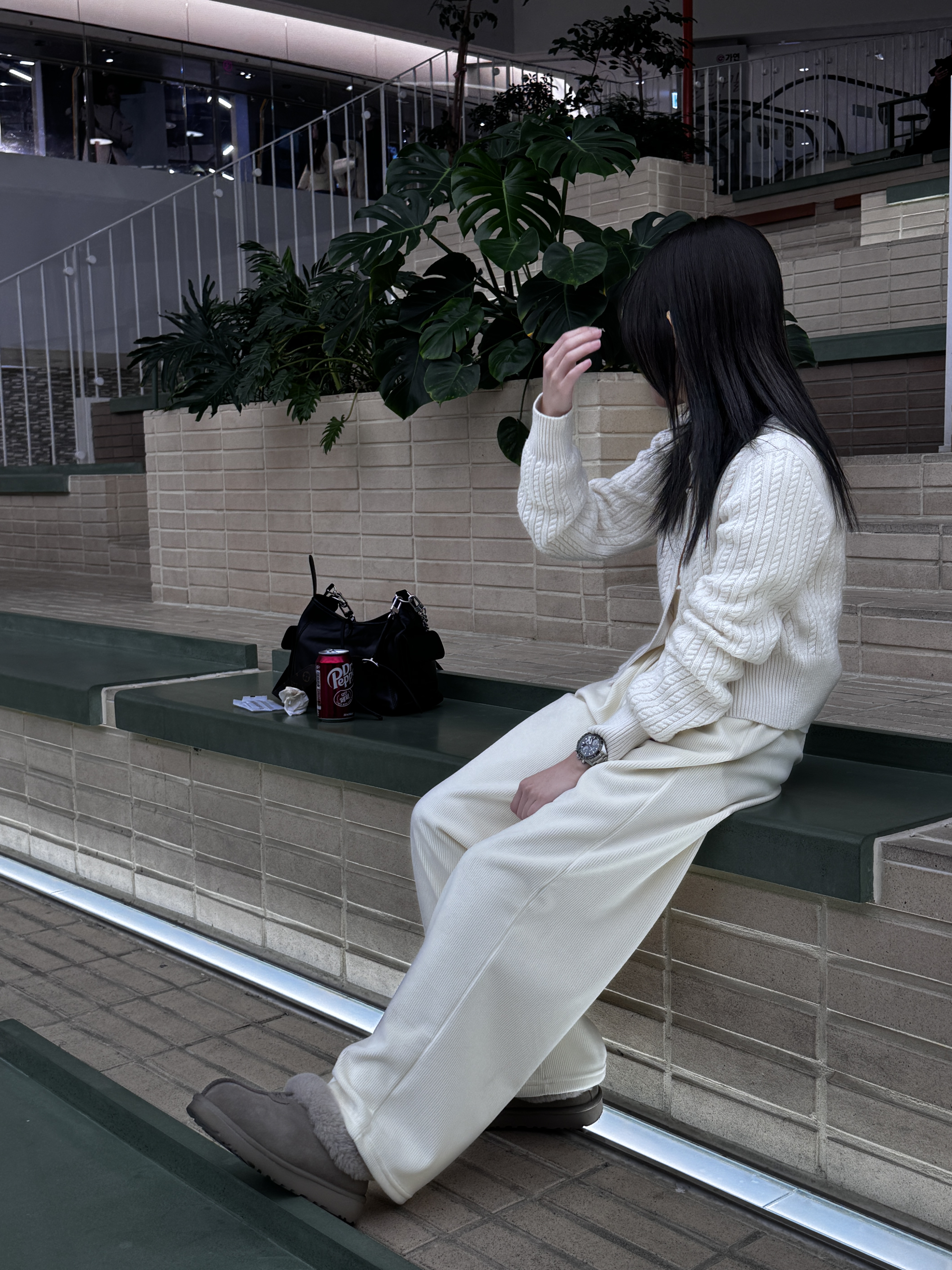 (W) UGG Tazzette Slipper Smoke Plume 착용 스타일