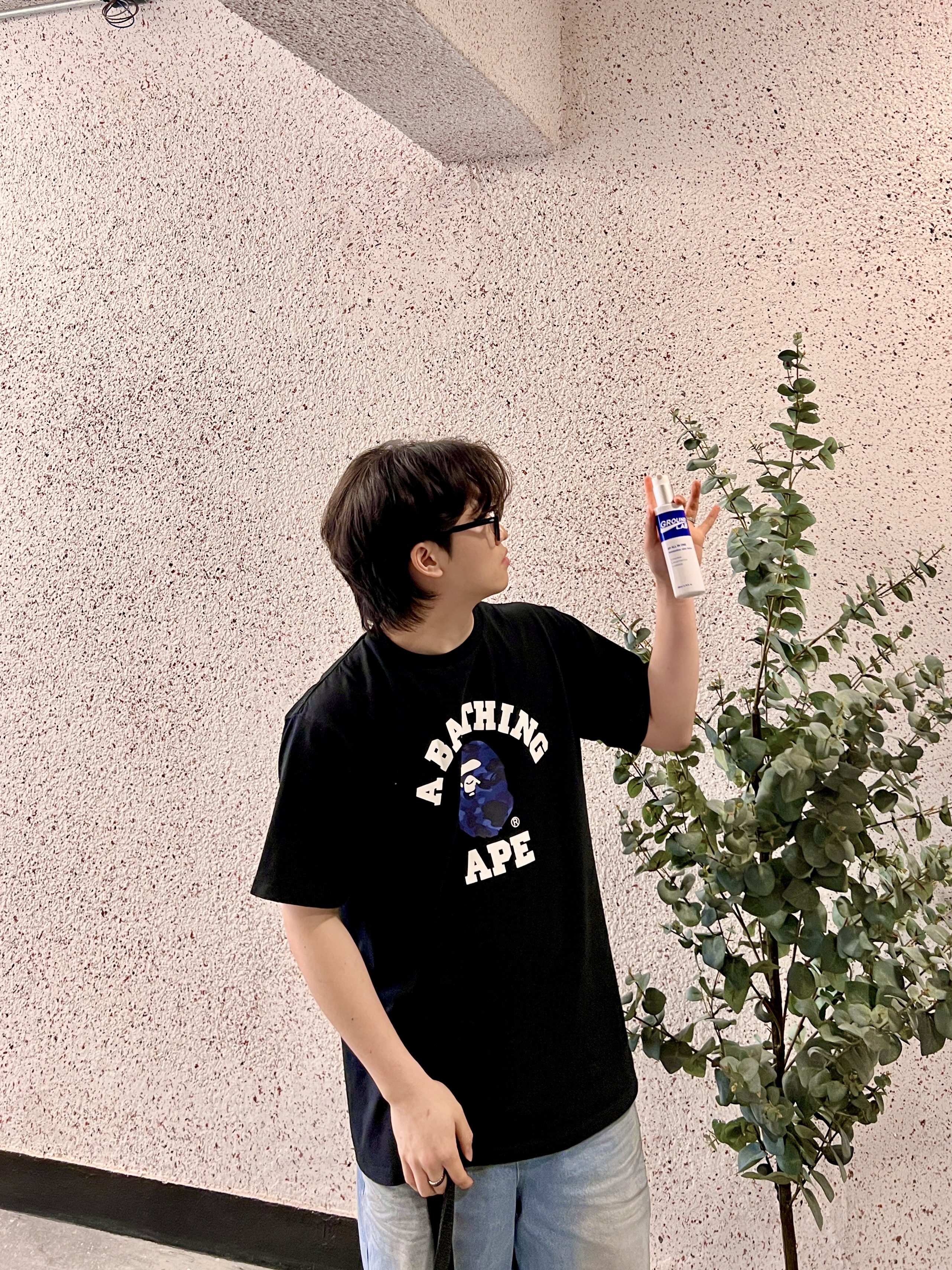 BAPE Color Camo College T-Shirt Black Navy 착용 스타일
