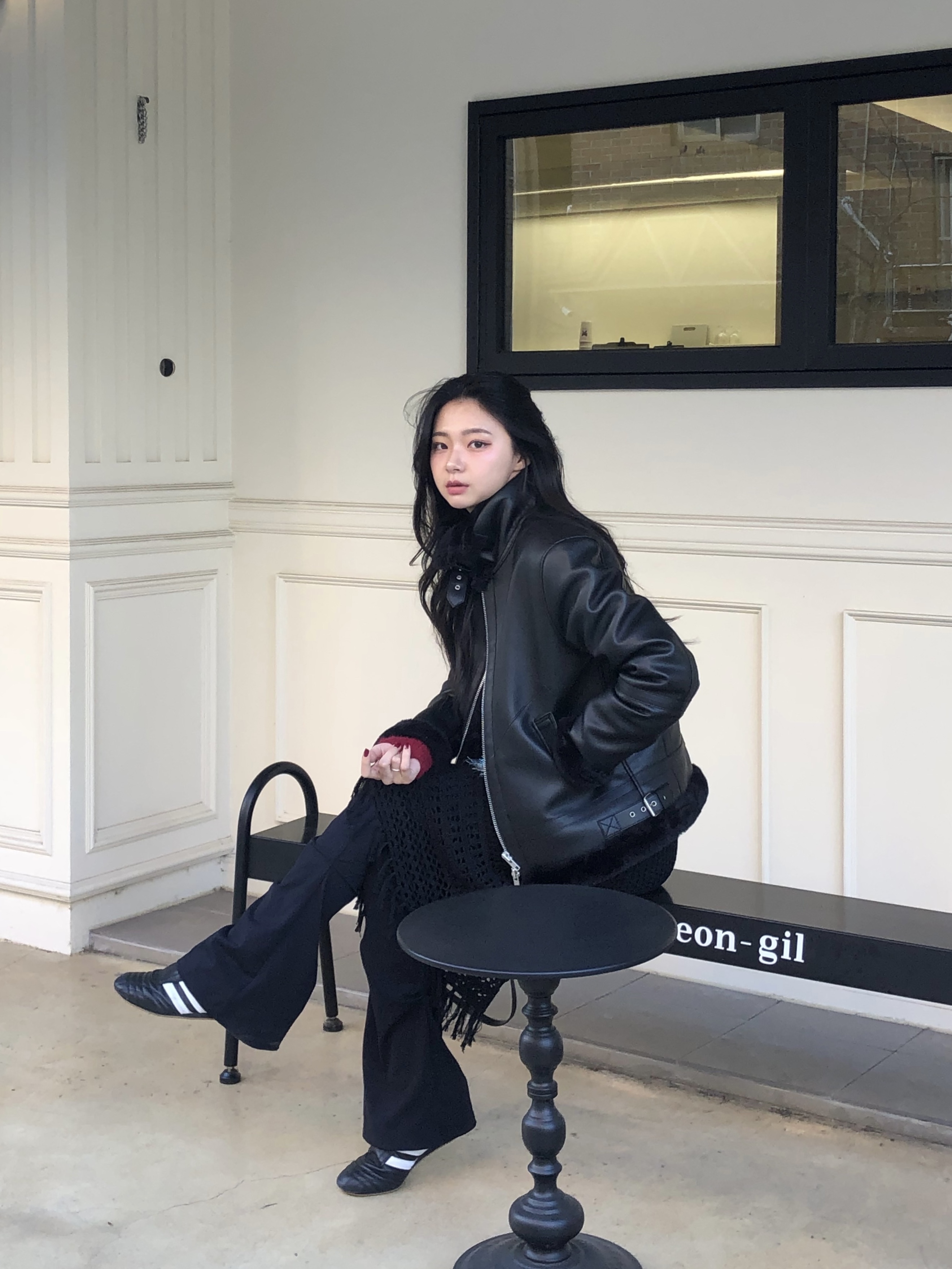 (W) Adidas Taekwondo Core Black Cloud White 착용 스타일 - 1