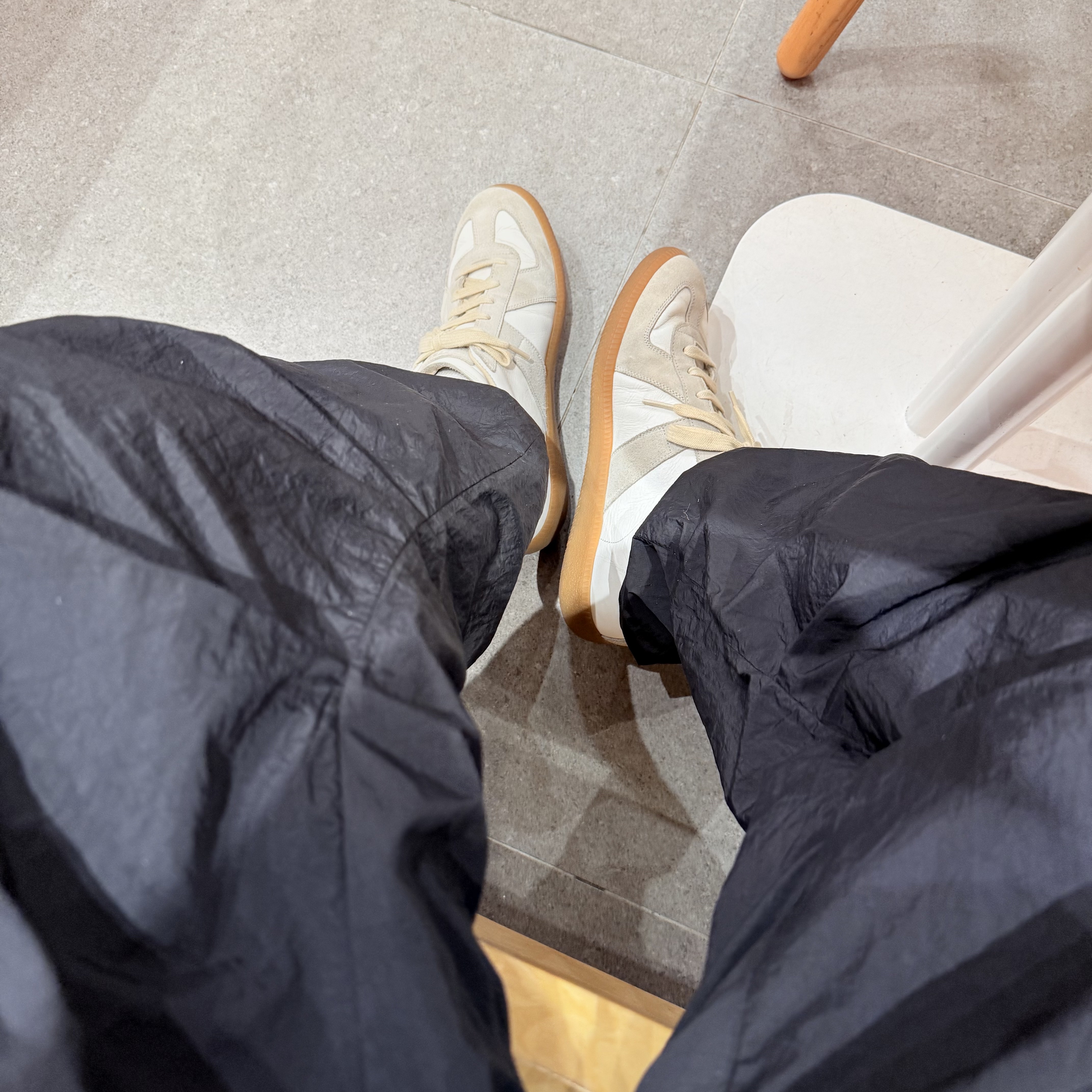 Maison Margiela Calfskin Replica Sneakers 착용 스타일 - 1