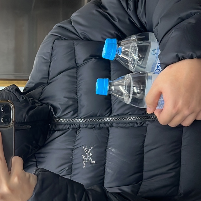 Arc'teryx Thorium Hoody Black 착용 스타일