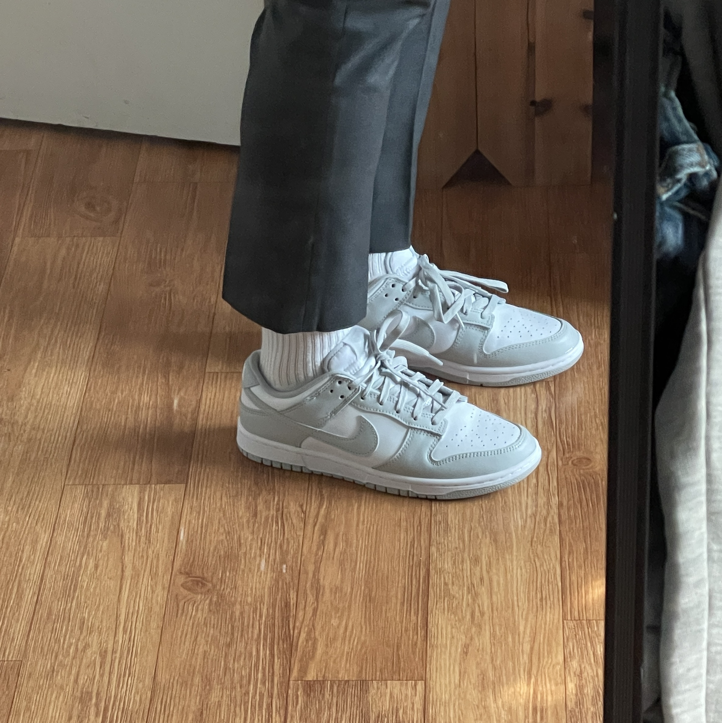 Nike Dunk Low Retro Grey Fog 착용 스타일