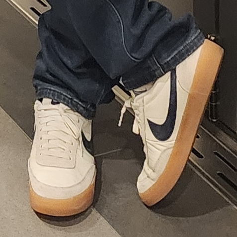 Nike x J.Crew Killshot 2 Sail Midnight Navy 착용 스타일
