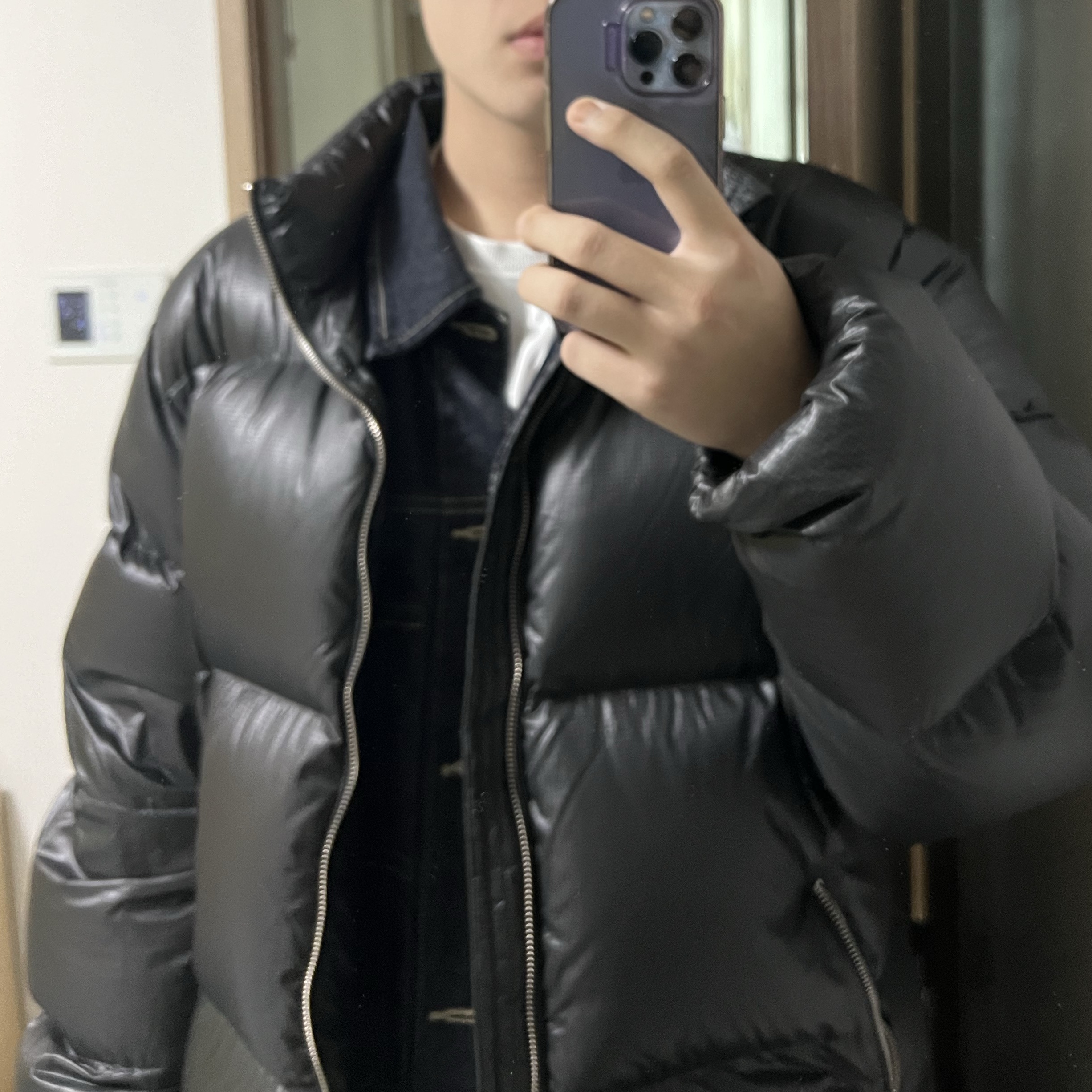 Stussy Down Puffer Parachute Ripstop Charcoal 착용 스타일