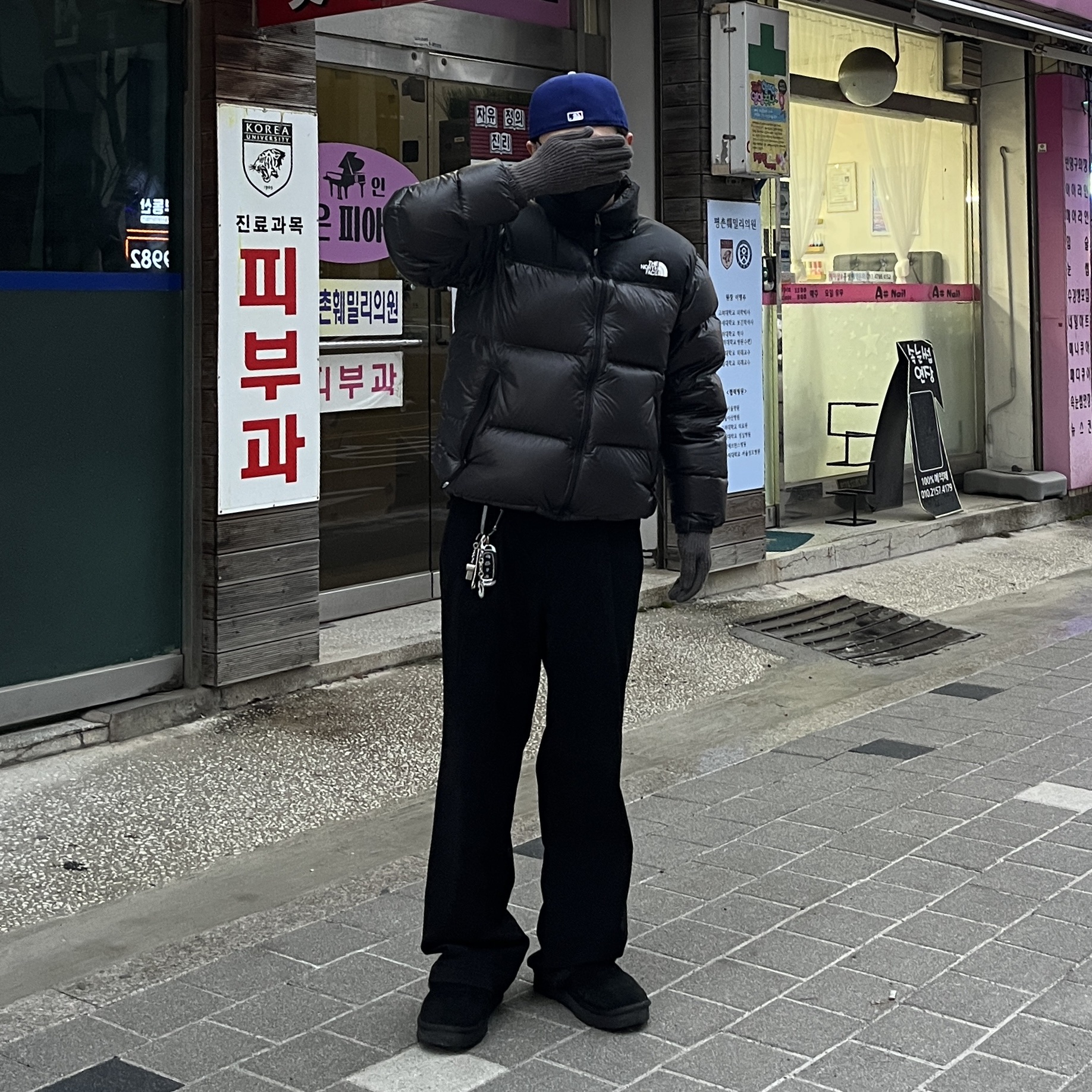 The North Face 1996 Eco Nuptse Jacket Real Black 착용 스타일