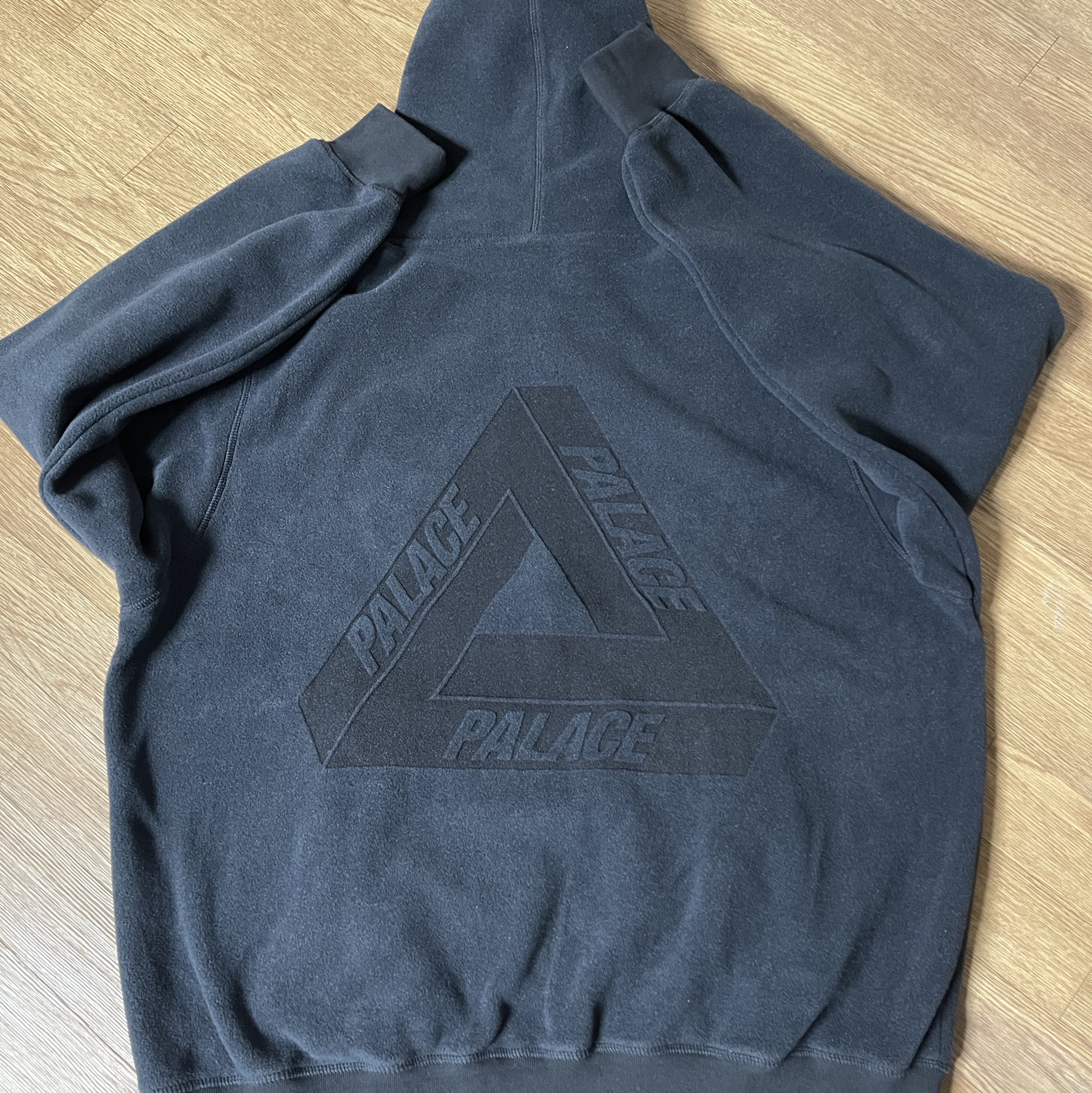 Palace Polartec Lazer Zip Hood Black - 24FW 착용 스타일 - 2