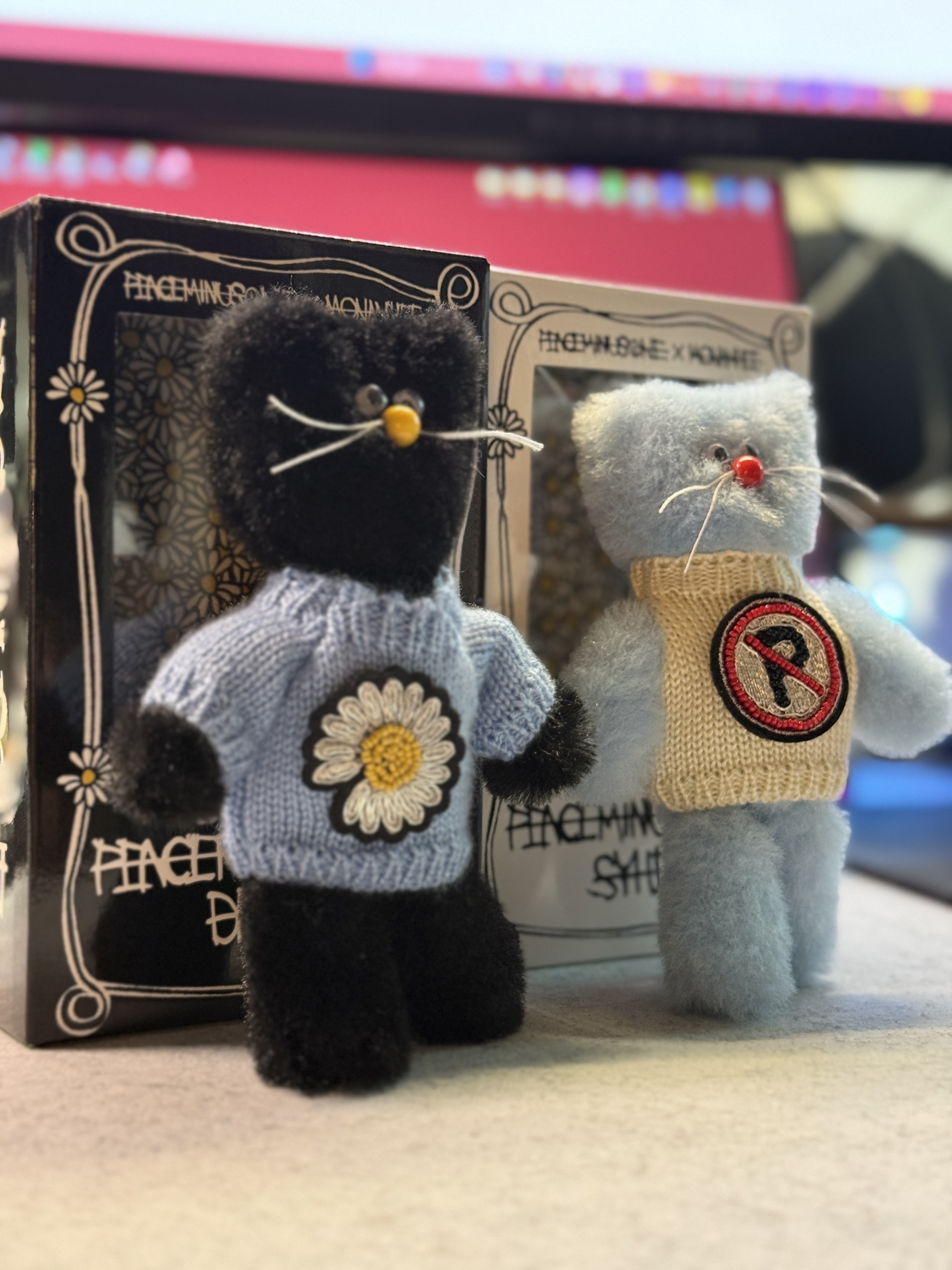 Monamhee x Peaceminusone Daihee Plush Keyring, Monamhee x Peaceminusone Syhee Plush Keyring 착용 스타일