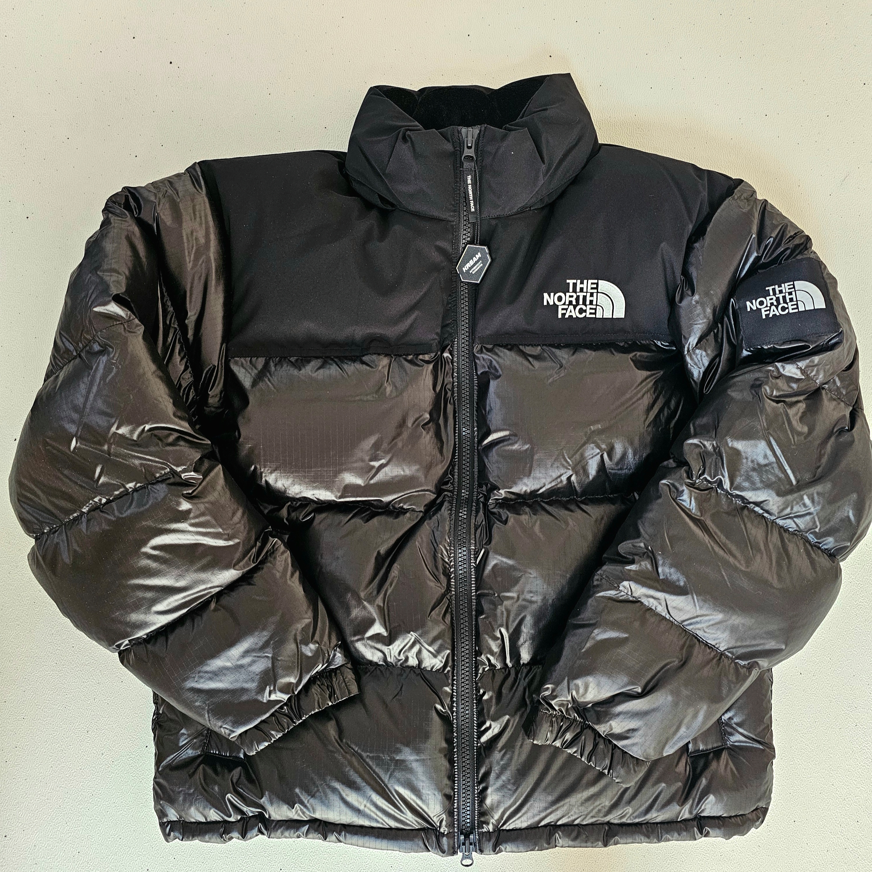 The North Face White Label Novelty Nuptse RDS Down Jacket Black 착용 스타일 - 1