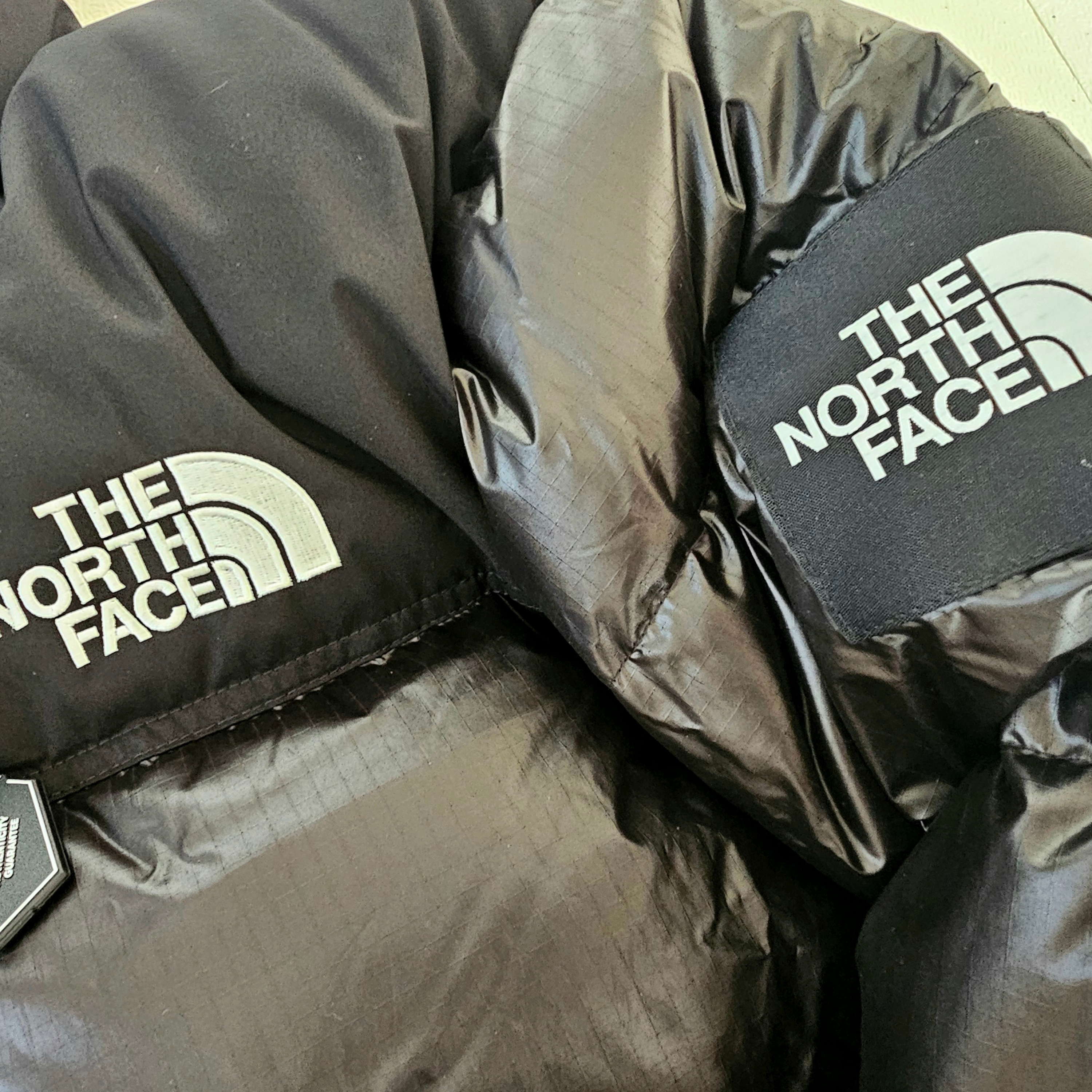 The North Face White Label Novelty Nuptse RDS Down Jacket Black 착용 스타일 - 2