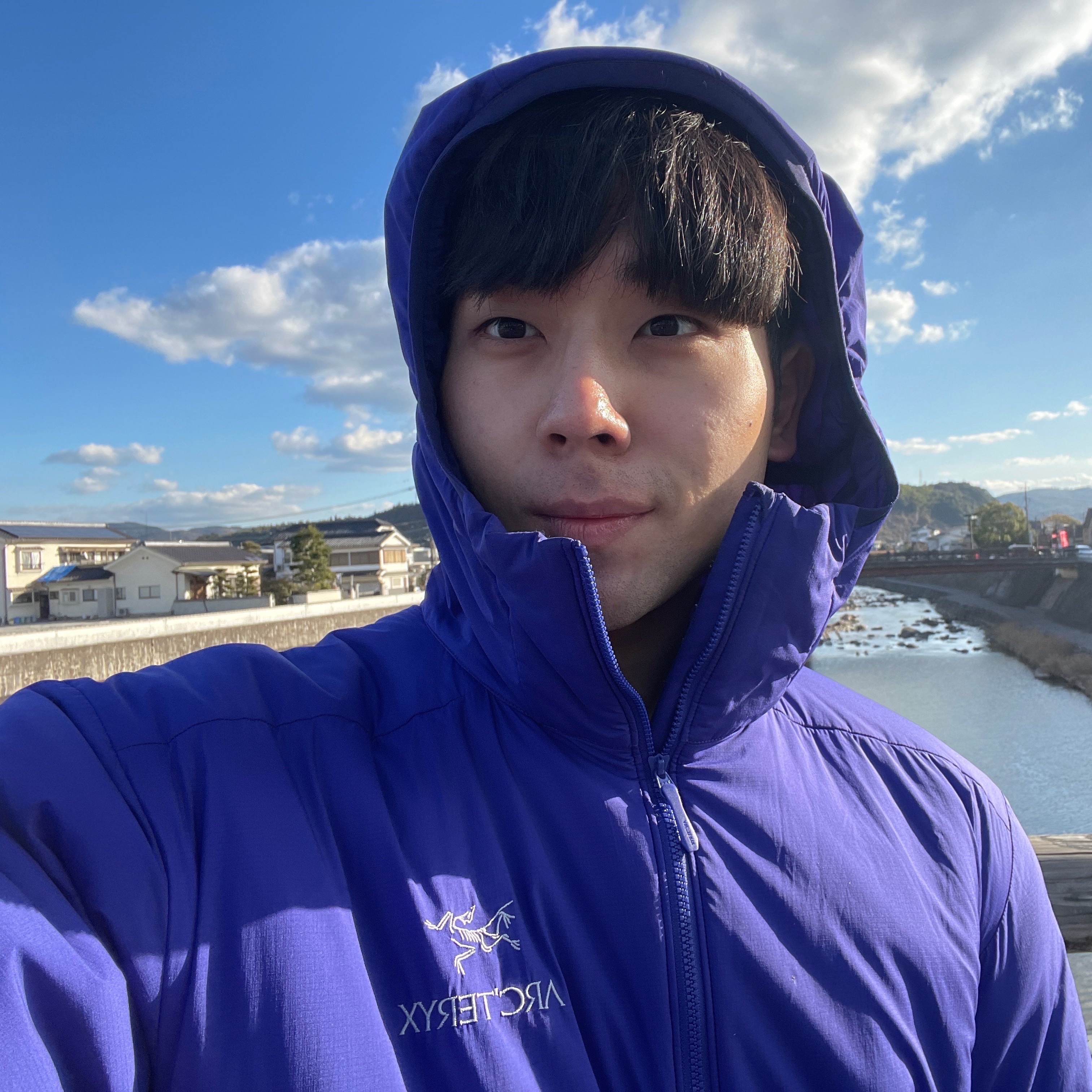 Arc'teryx Atom LT Hoody Black 착용 스타일 - 2