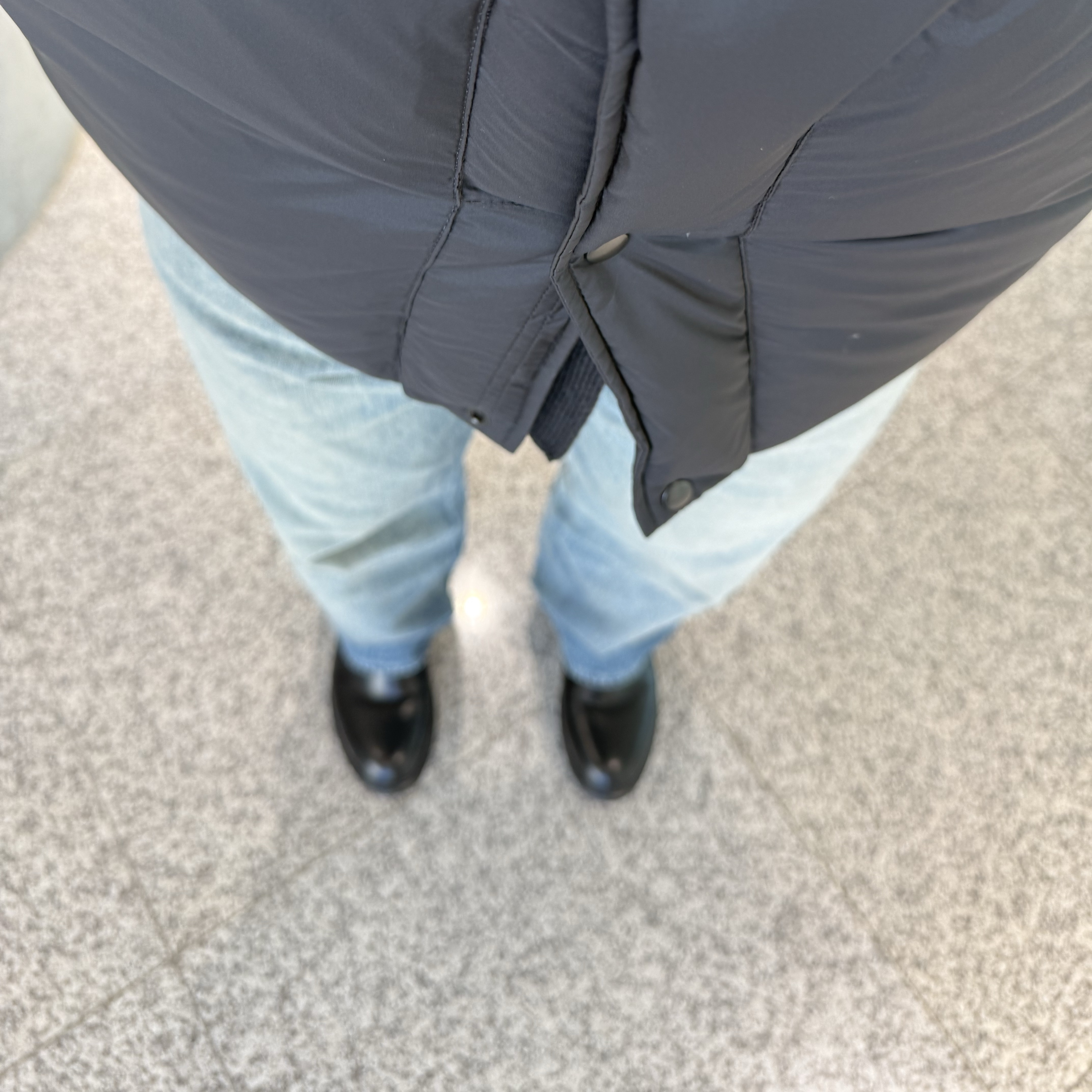 Auralee Selvedge Faded Heavy Denim Painter Pants Faded Indigo - 24AW 착용 스타일 - 4