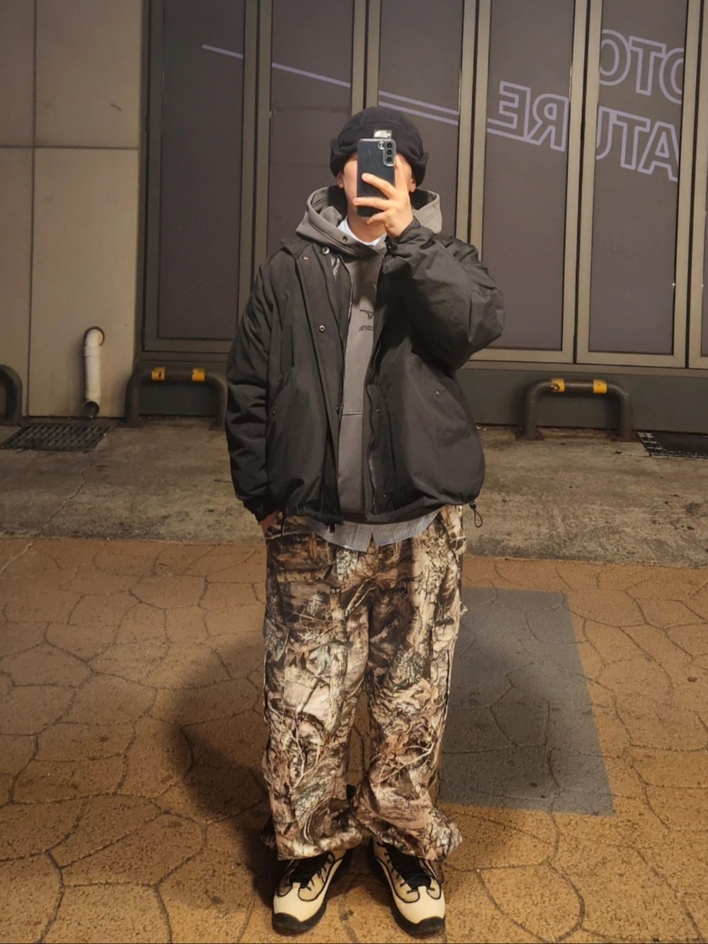 Nike x Stussy Air Penny II Rattan and Limestone 착용 스타일