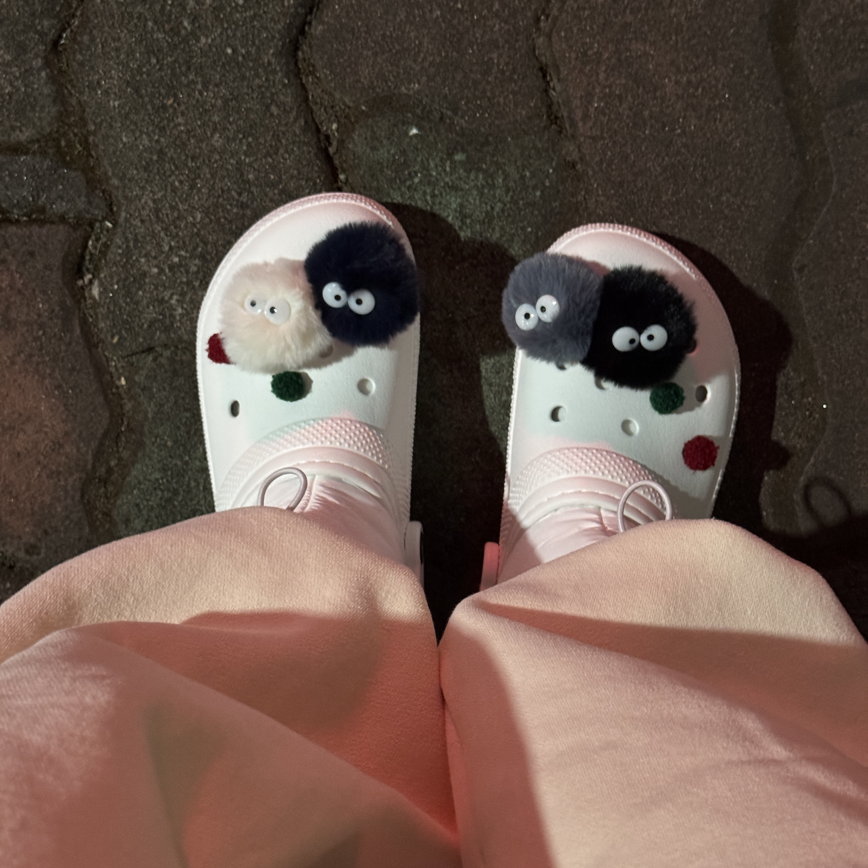 Crocs Classic Lined Neo Puff Boot White 착용 스타일