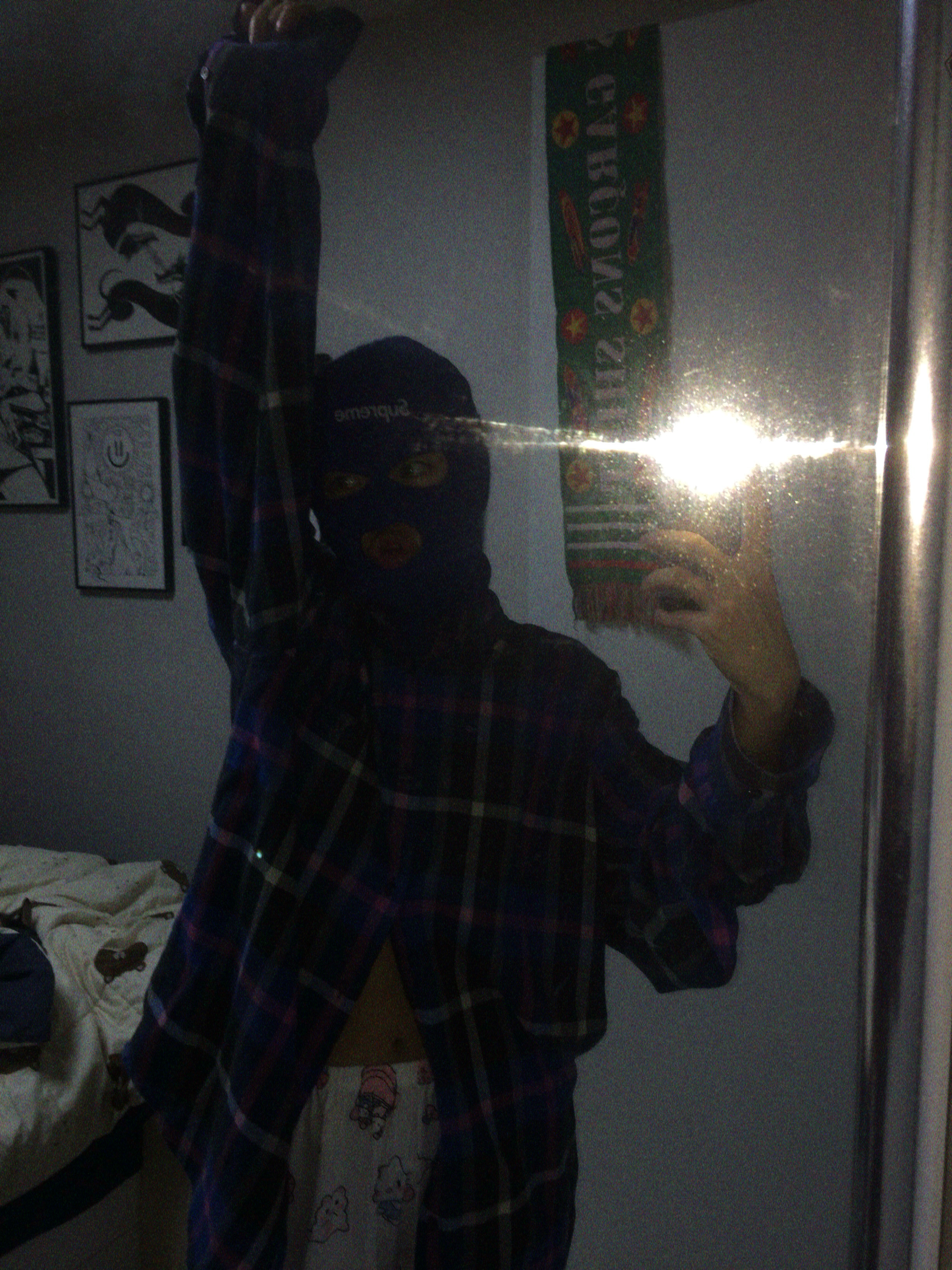 Supreme Plaid Flannel Shirt Blue - 23FW, Supreme New Era Box Logo Balaclava Light Royal - 24FW 착용 스타일