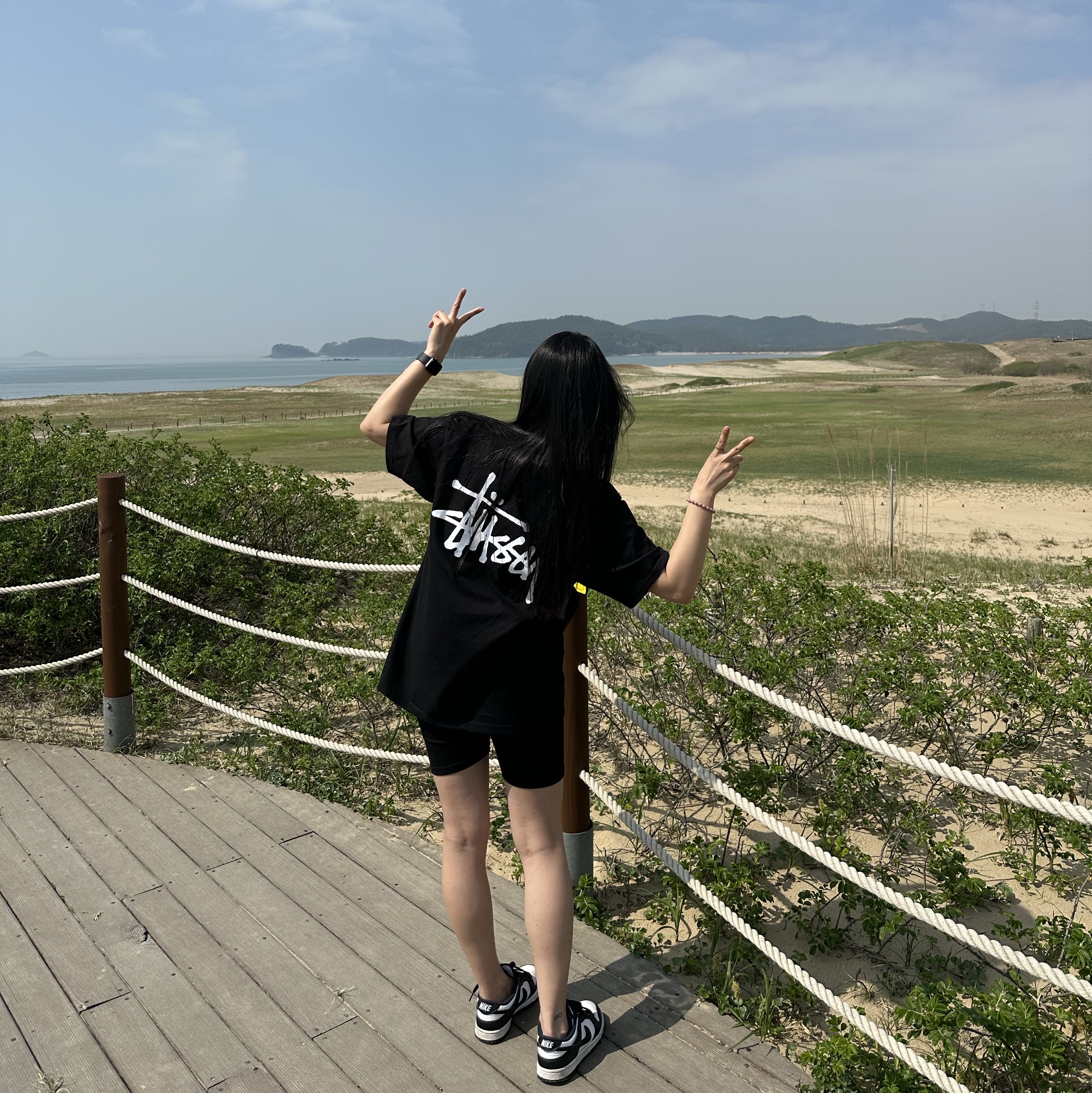 Stussy Basic Stussy T-Shirt Black 2023 착용 스타일