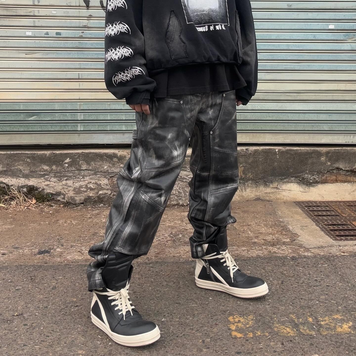 Rick Owens Geobasket Full Grain Calf Leather Strobe Sneakers Black Milk White 착용 스타일 - 3