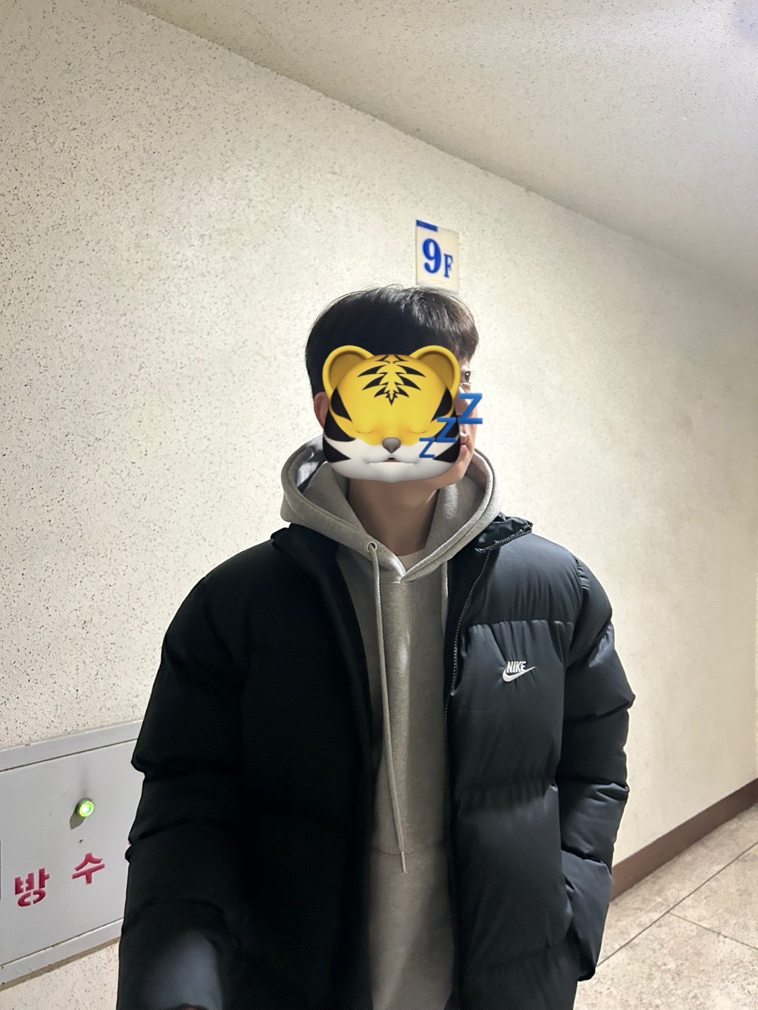 Nike NSW Puffer Jacket Black - Asia 착용 스타일