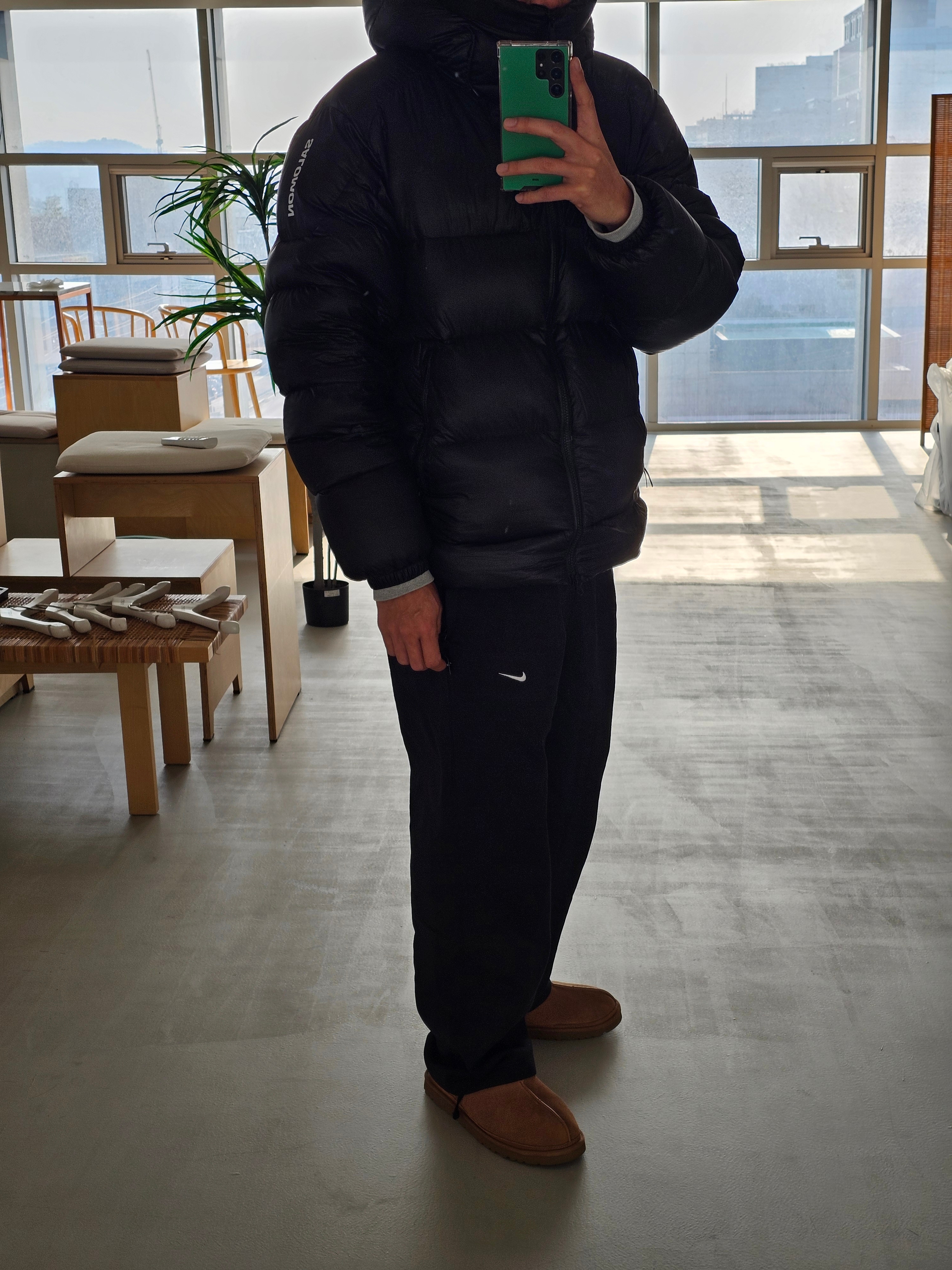 Nike NSW Swoosh Open Hem Fleece Pants Black - Asia, UGG Neuman Chestnut 착용 스타일 - 3