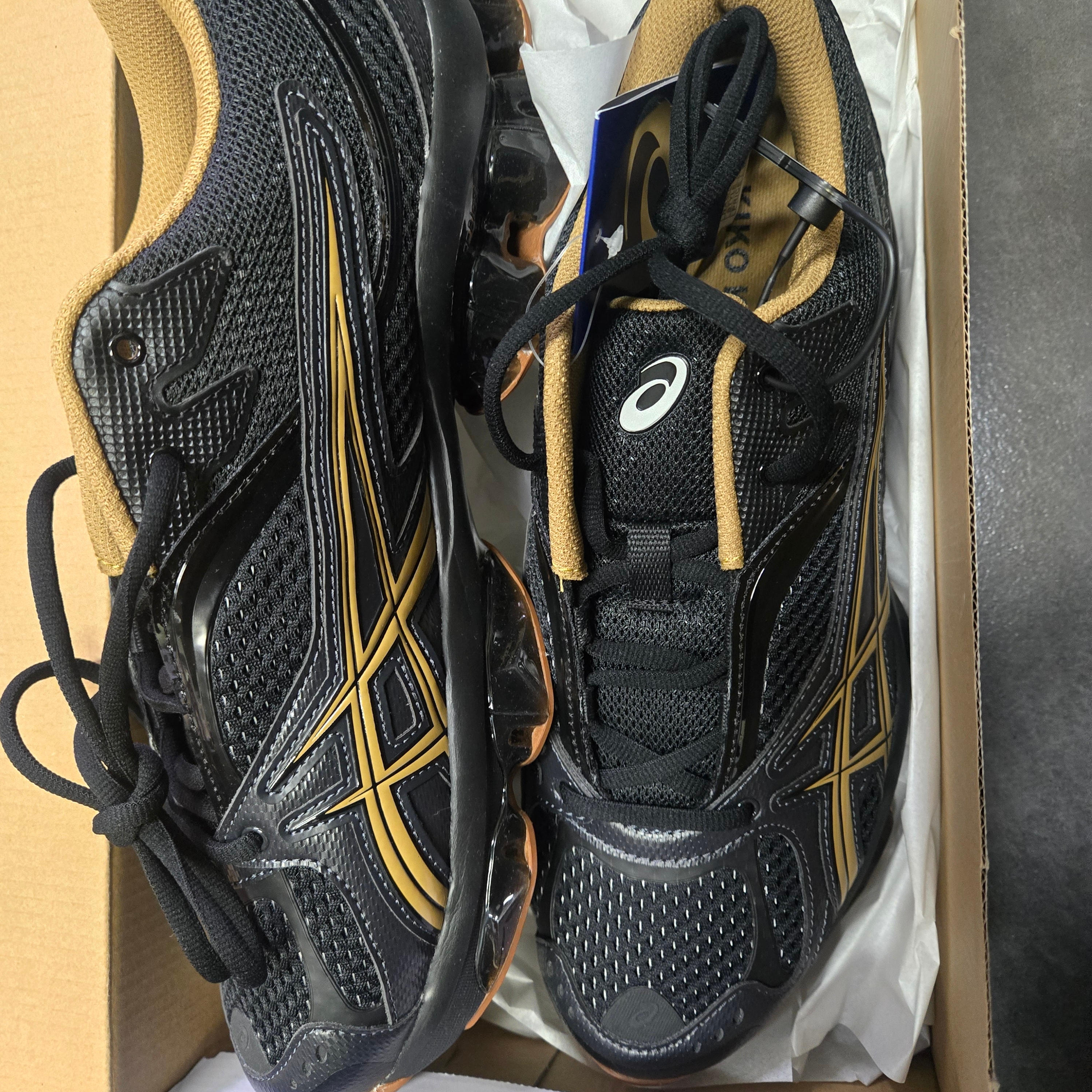 Asics x Kiko Kostadinov Gel-Quantum Zientzia Black Brown 착용 스타일