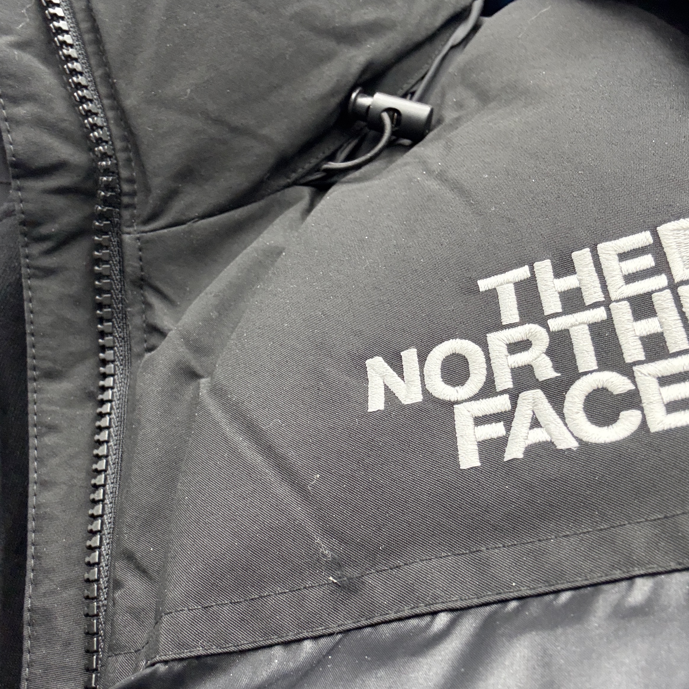 The North Face On Ball Jacket Black 착용 스타일