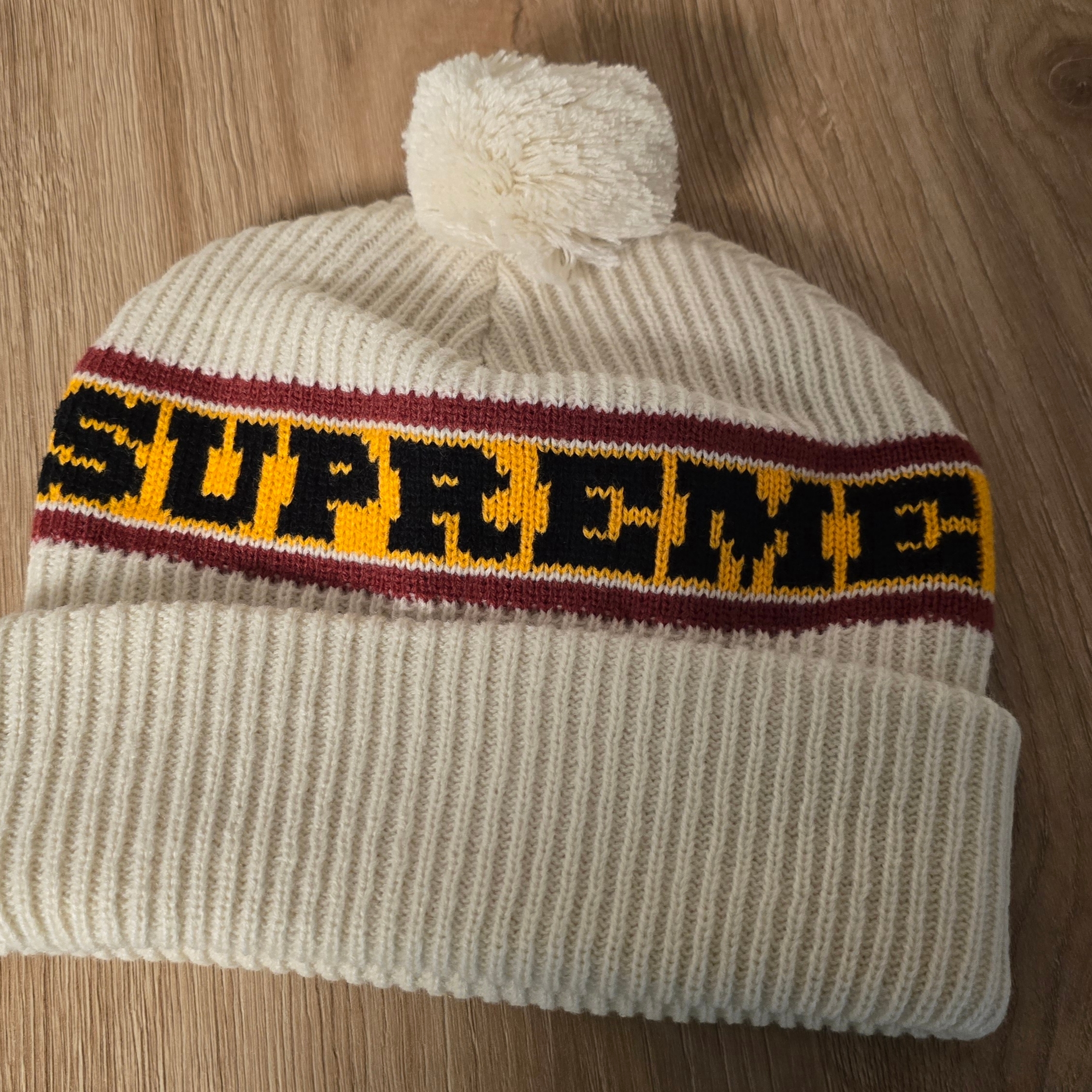 Supreme Big Stripe Beanie Natural - 24FW 착용 스타일