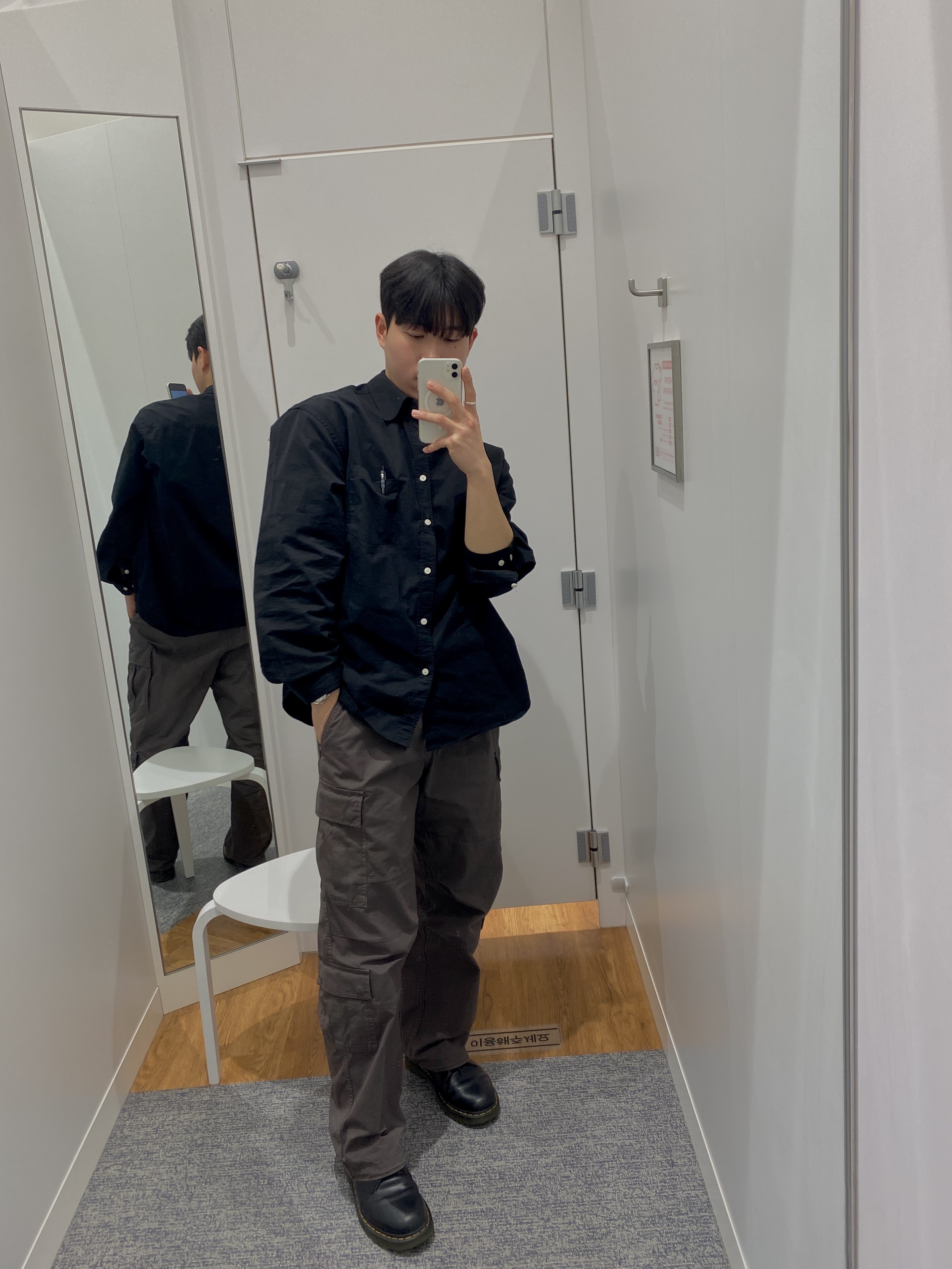 Dr. Martens 1461 Smooth Black 착용 스타일 - 1