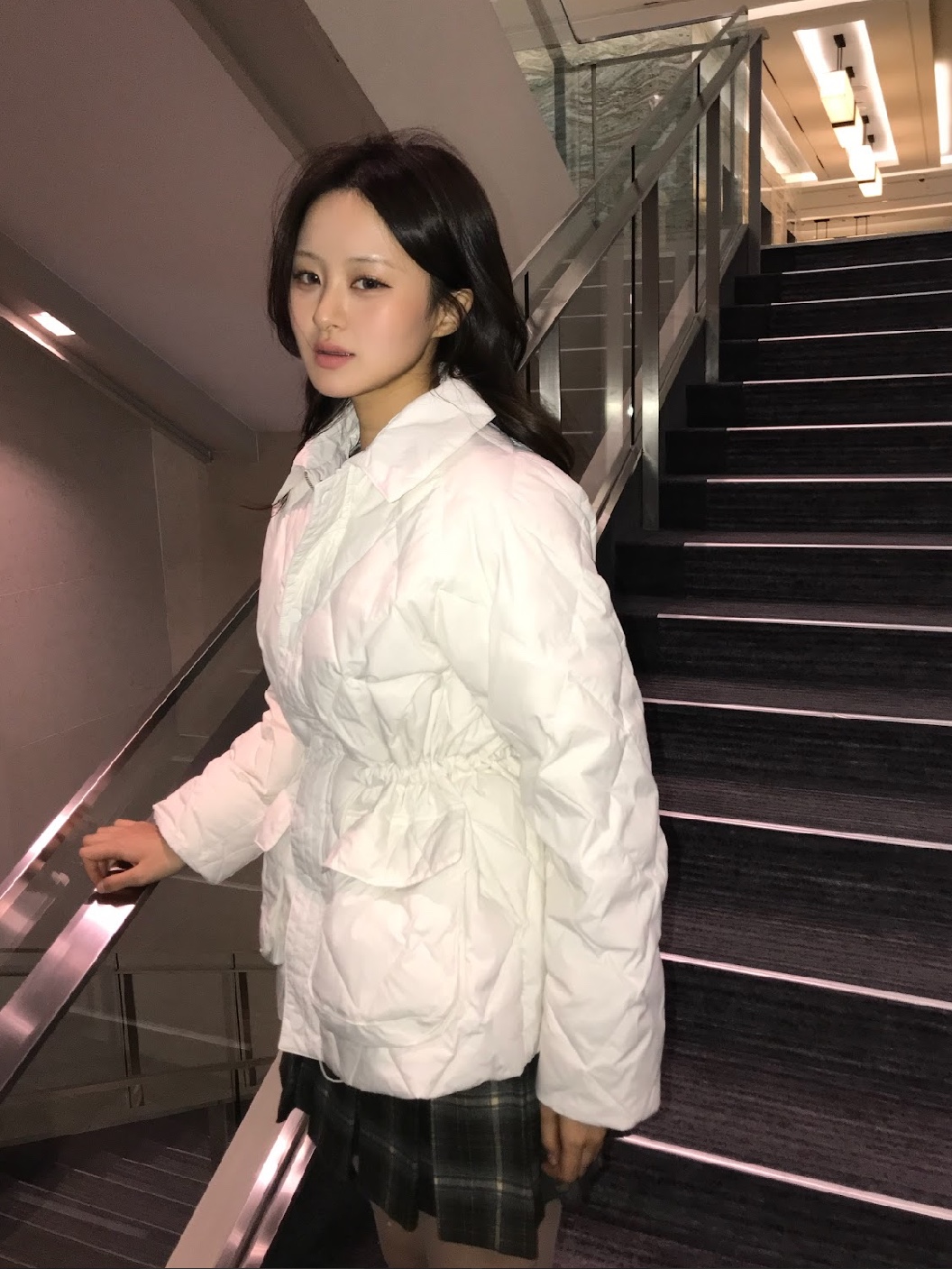 Siyazu SIOT4127 Duck Down Quilting Hunting Jacket Ivory, Siyazu SIOT4127 Duck Down Quilting Hunting Jacket Khaki brown 착용 스타일 - 1