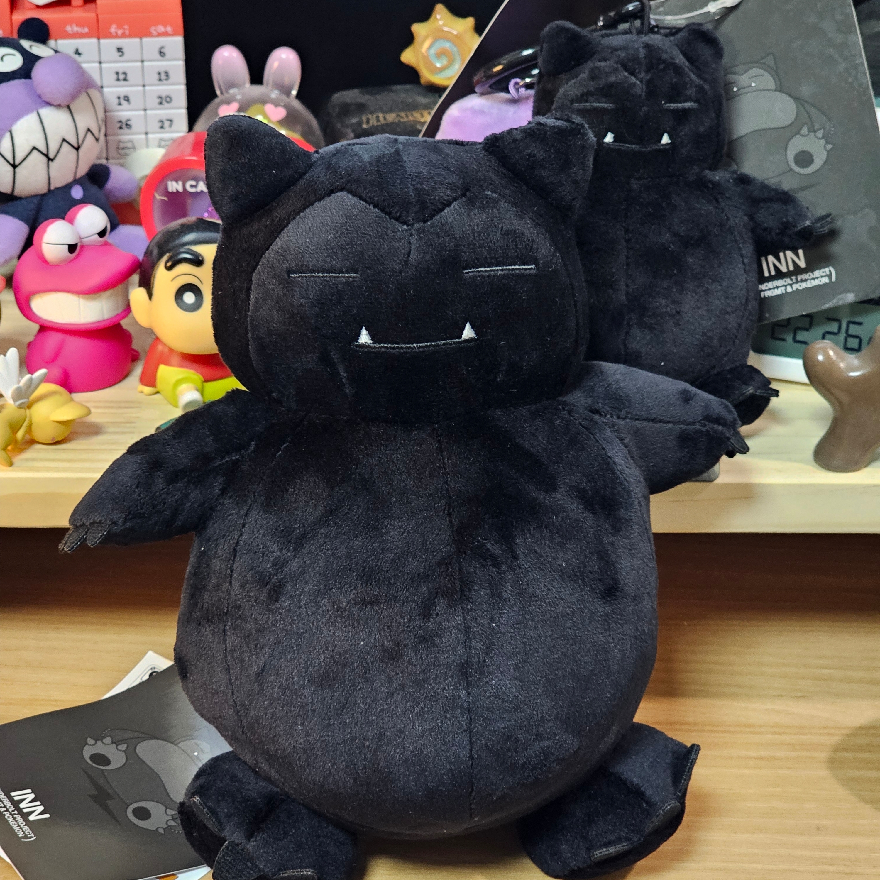 Fragment x Pokemon INN Thunderbolt Project TBP Plush Kabigon M Black, Fragment x Pokemon INN Thunderbolt Project TBP Mascot Key Ring Kabigon Black 착용 스타일