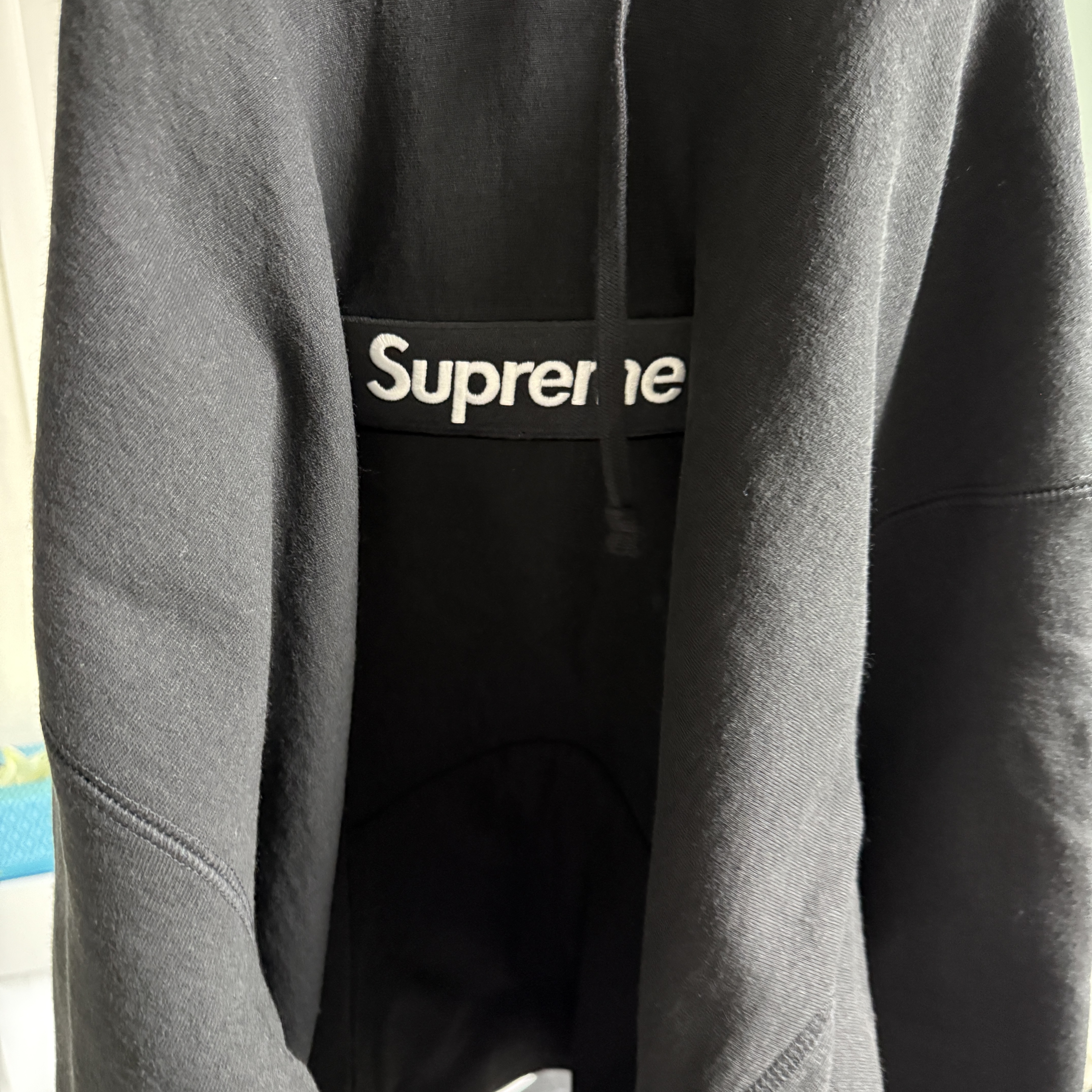 Supreme Box Logo Hooded Sweatshirt Black - 24FW 착용 스타일