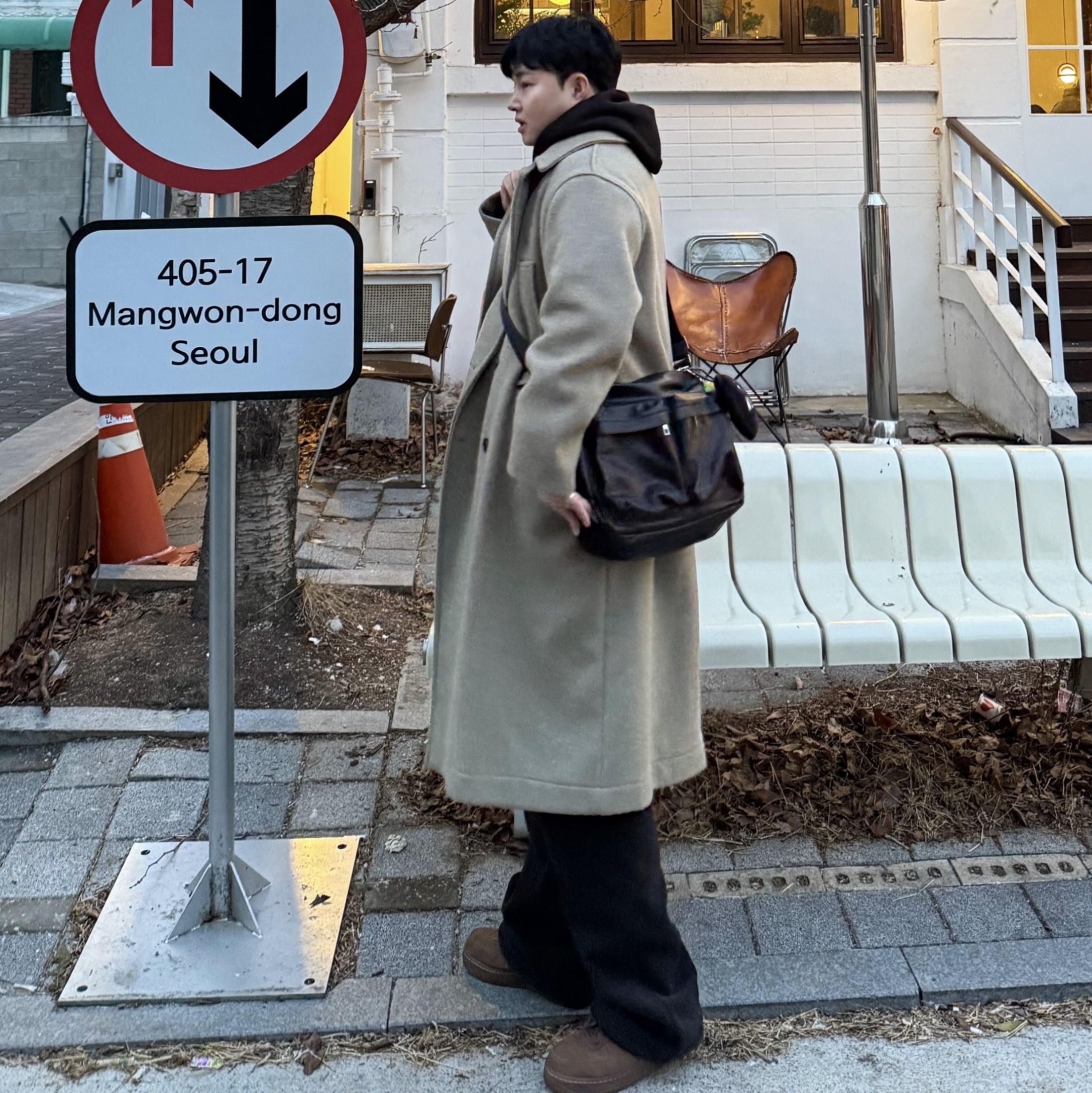 Human Made Heart Pass Holder Black, Ballute Noah Double Breasted Long Coat Light Olive 착용 스타일 - 2