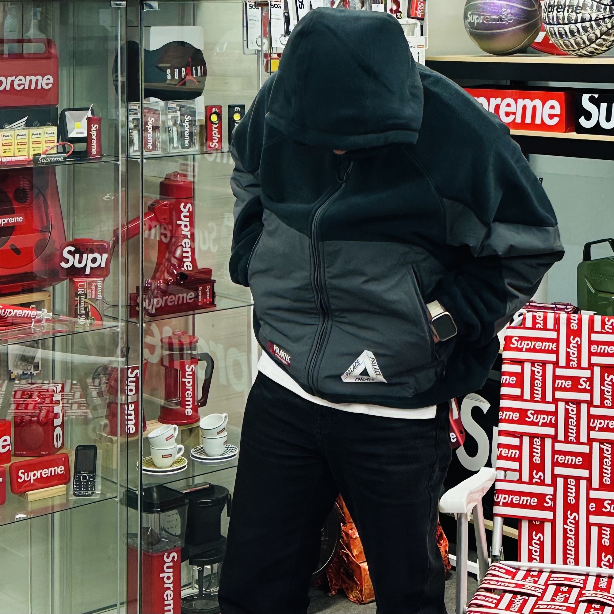 Palace Polartec 200 Jacket Black - 24FW 착용 스타일