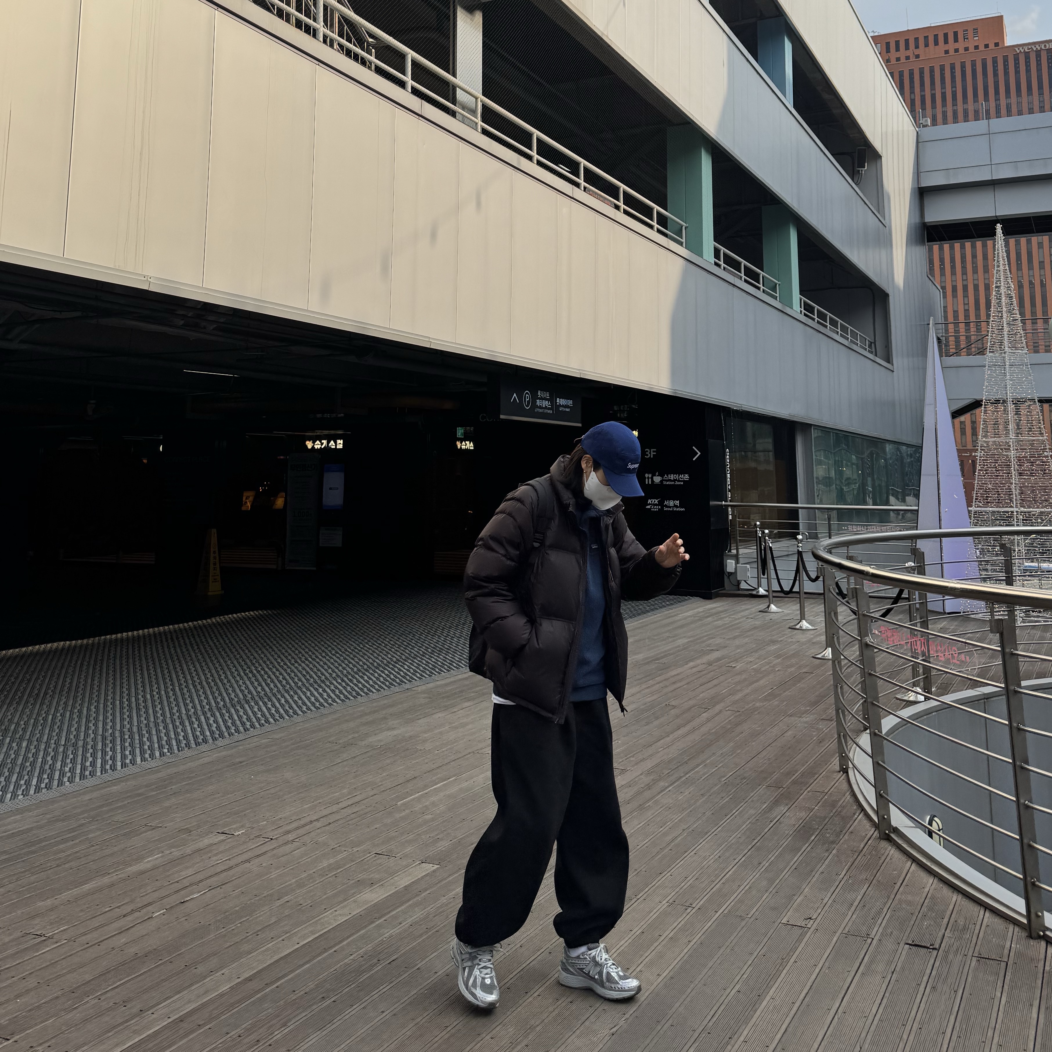 Undermycar Mu.03 Anti Fxxking Logo Play Oversized Sweat Jogger Black, New Balance 1906R Harbor Grey Silver Metalic 착용 스타일 - 3