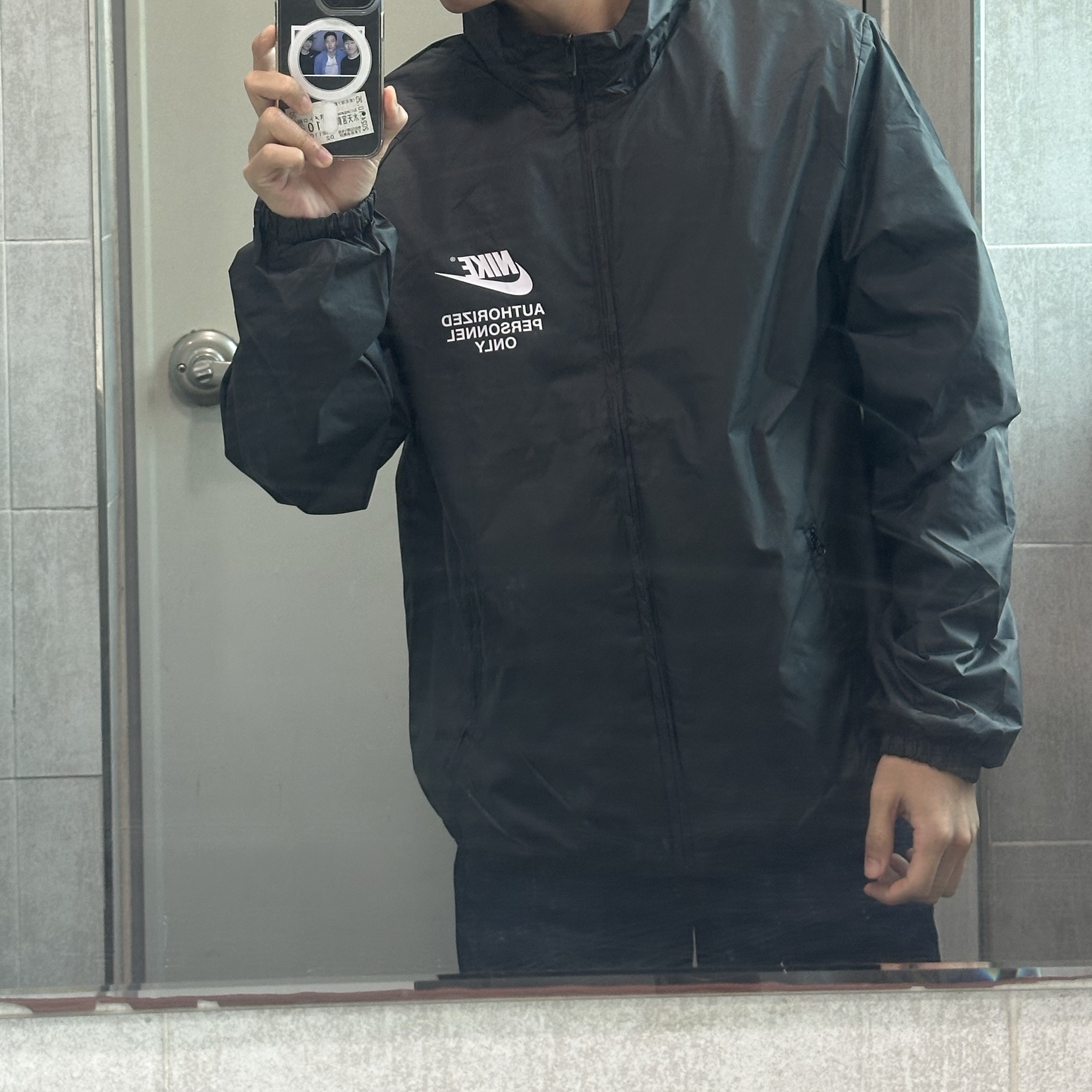 Nike Full-Zip Woven Jacket Black 착용 스타일