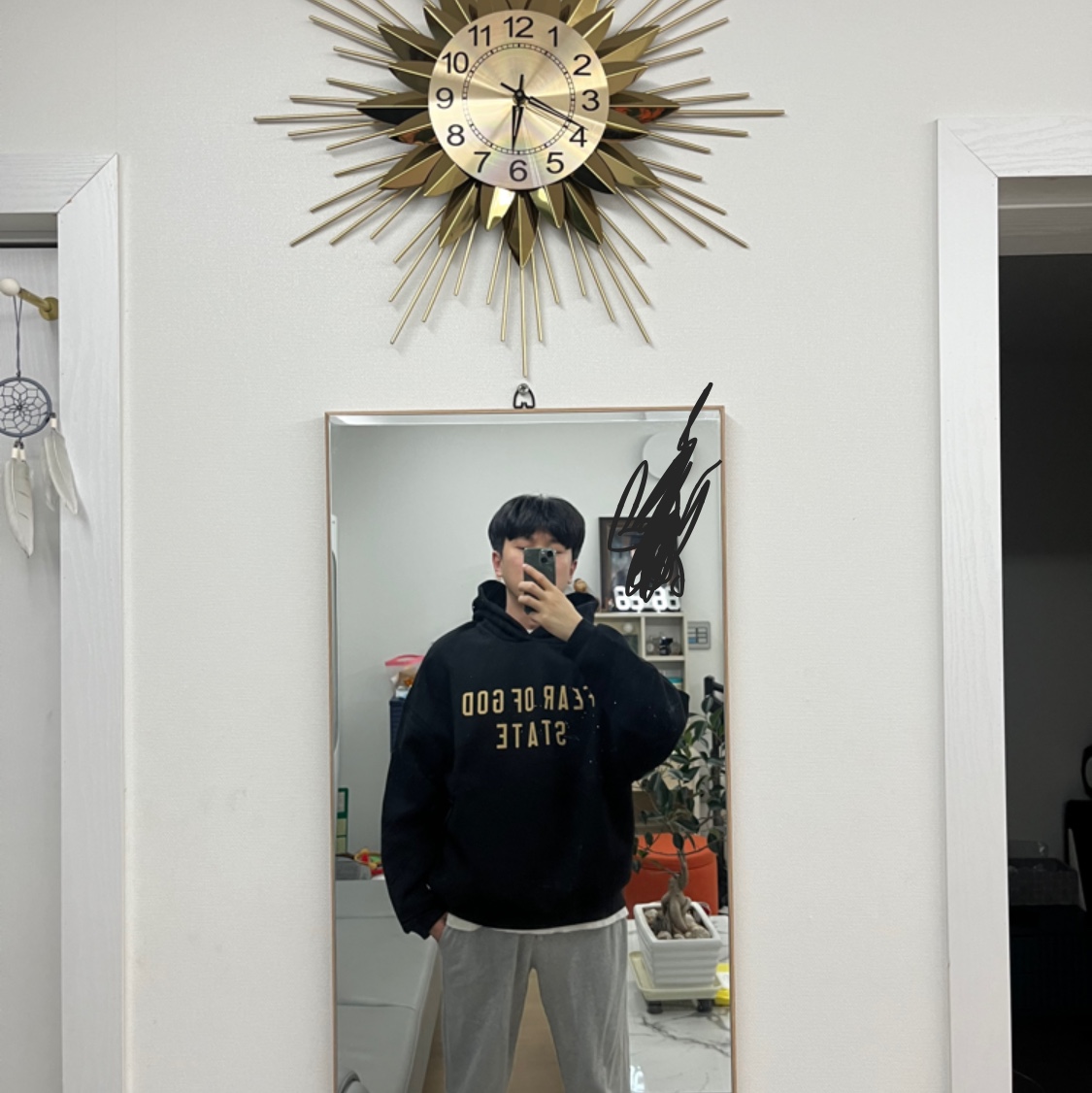 Essentials Fleece State Hoodie Black - 24FW 착용 스타일