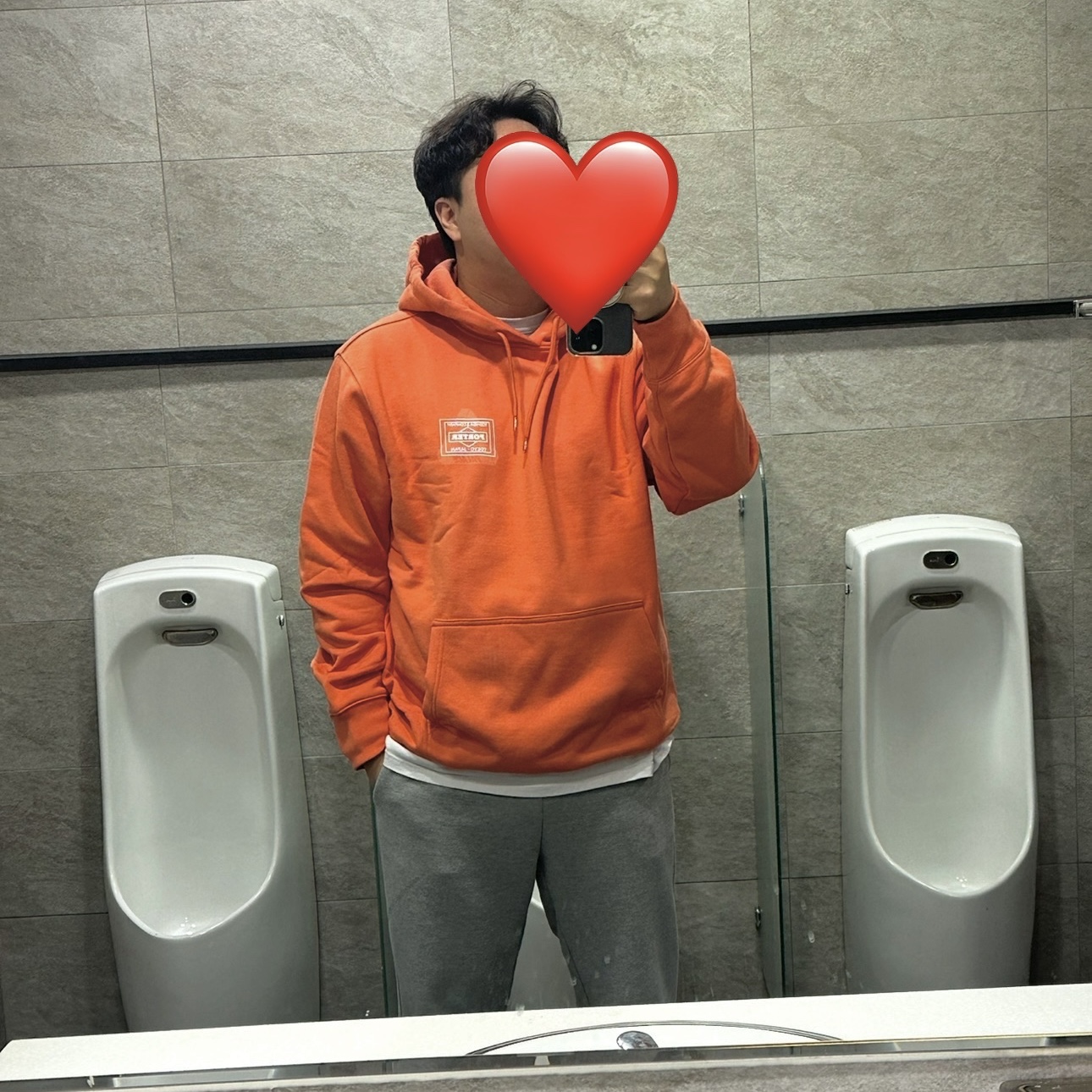 Palace x Porter Hoodie Orange - 24FW 착용 스타일