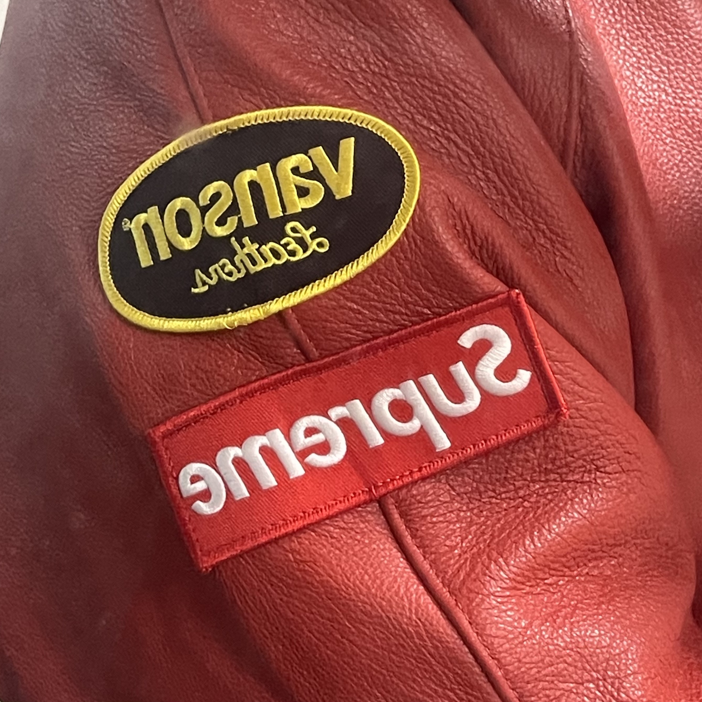 Supreme x Vanson Leathers Hooded Work Jacket Red - 24FW 착용 스타일 - 1